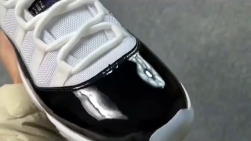 Air Jordan 11 Retro Concord (2018) 378037-100  review 