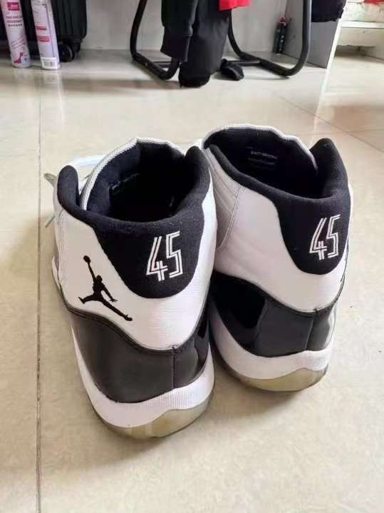 Air Jordan 11 Retro Concord (2018) 378037-100  review Newman 00