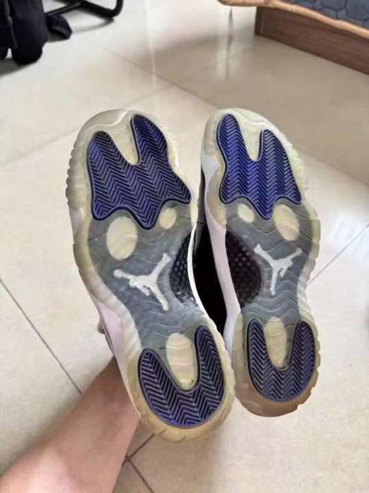 Air Jordan 11 Retro Concord (2018) 378037-100  review Newman 02