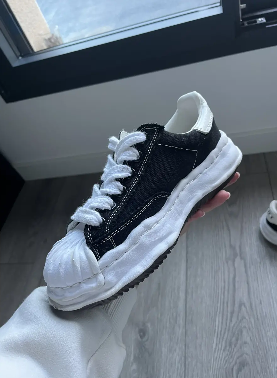 Maison Mihara Yasuhiro Blakey OG Sole Canvas Low Black No Logo  A06FW704 review Solomon