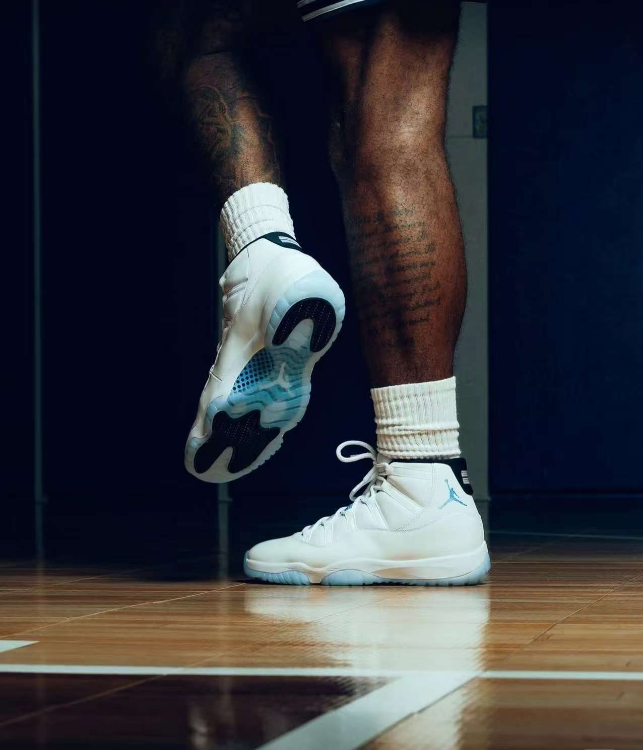 Air Jordan 11 Retro 'Columbia / Legend Blue'  CT8012-104 review Nicky 00