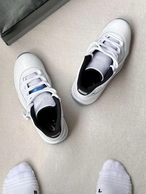Air Jordan 11 Retro 'Columbia / Legend Blue'  CT8012-104 review 
