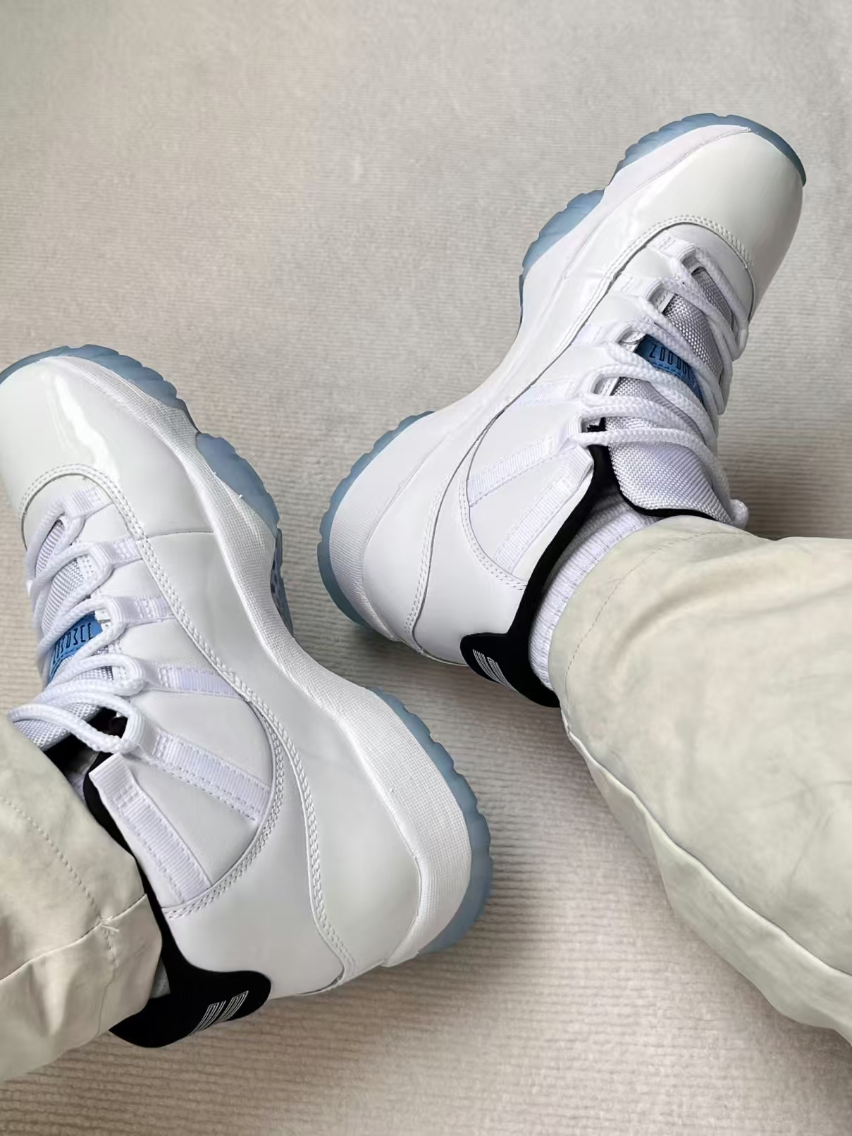 Air Jordan 11 Retro 'Columbia / Legend Blue'  CT8012-104 review Winston 02