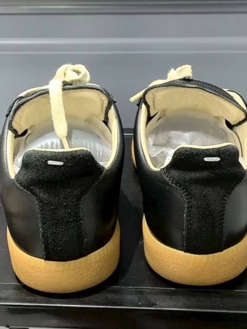 Maison Margiela Replica German Army Trainer (GATs) Black Gum S57WS0236P1897900 review 