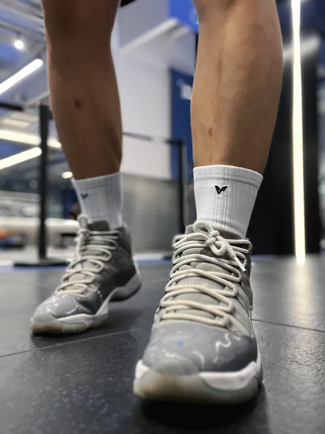 Air Jordan 11 Retro Cool Grey (2021)  CT8012-005 review Raymond 02