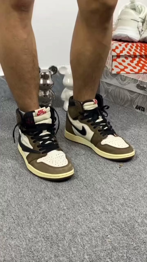  TOP Version Travis Scott x Air Jordan 1 High OG TS SP CD4487-100 review 