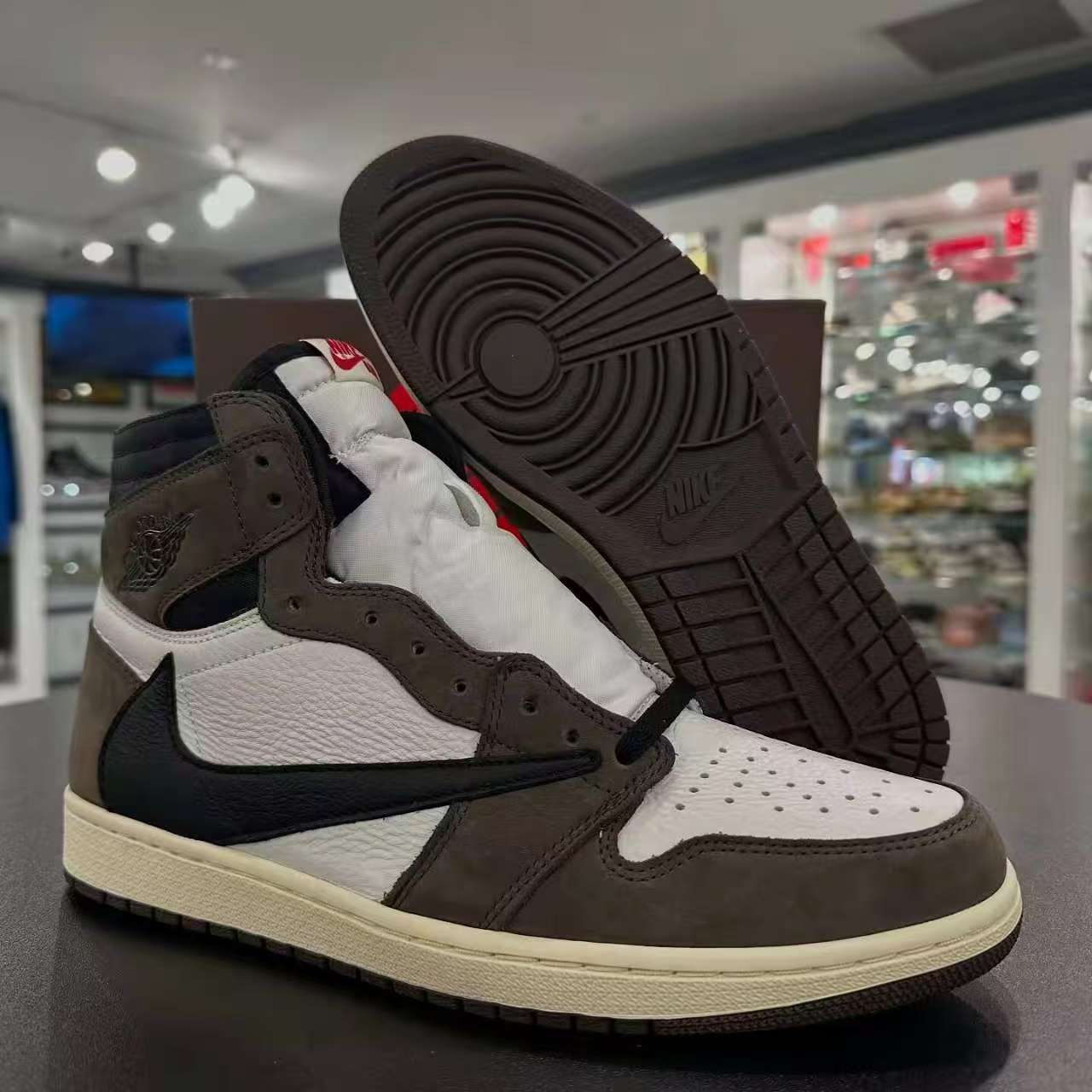  TOP Version Travis Scott x Air Jordan 1 High OG TS SP CD4487-100 review Curitis 00