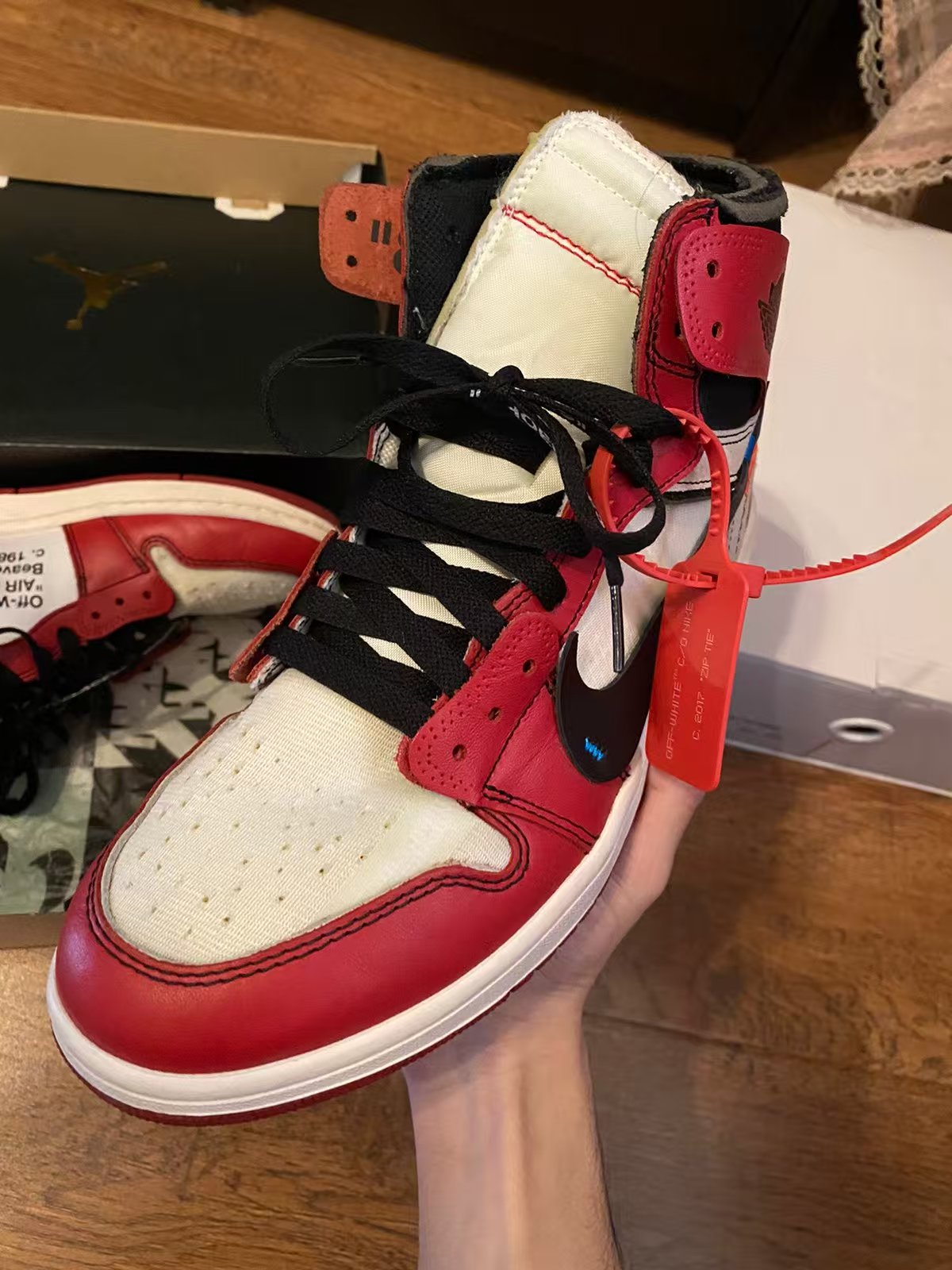 TOP Version OFF-WHITE x Air Jordan 1 High OG 10X Chicago AA3834-101 review Malcolm 01