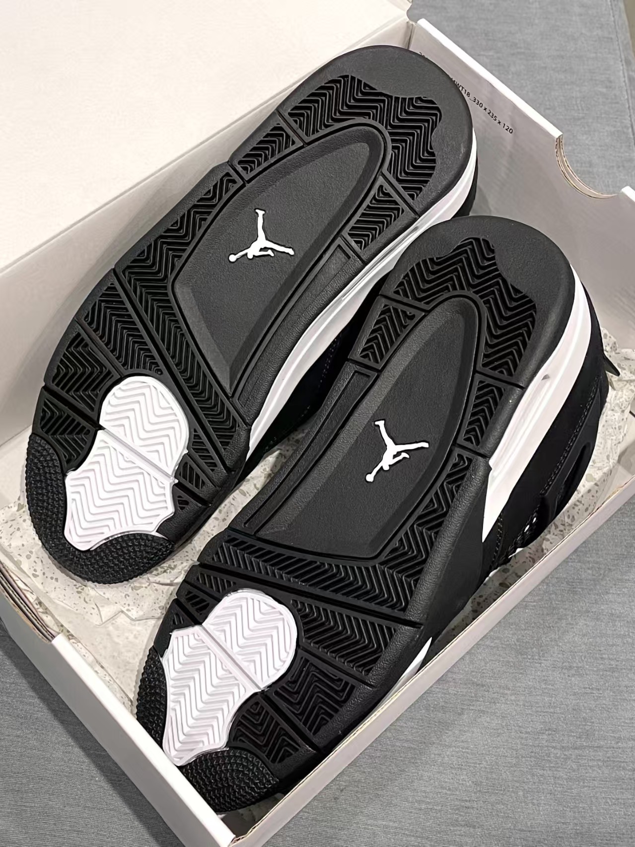 TOP Version Air Jordan 4 Retro White Thunder FQ8138-001 review Wright 02