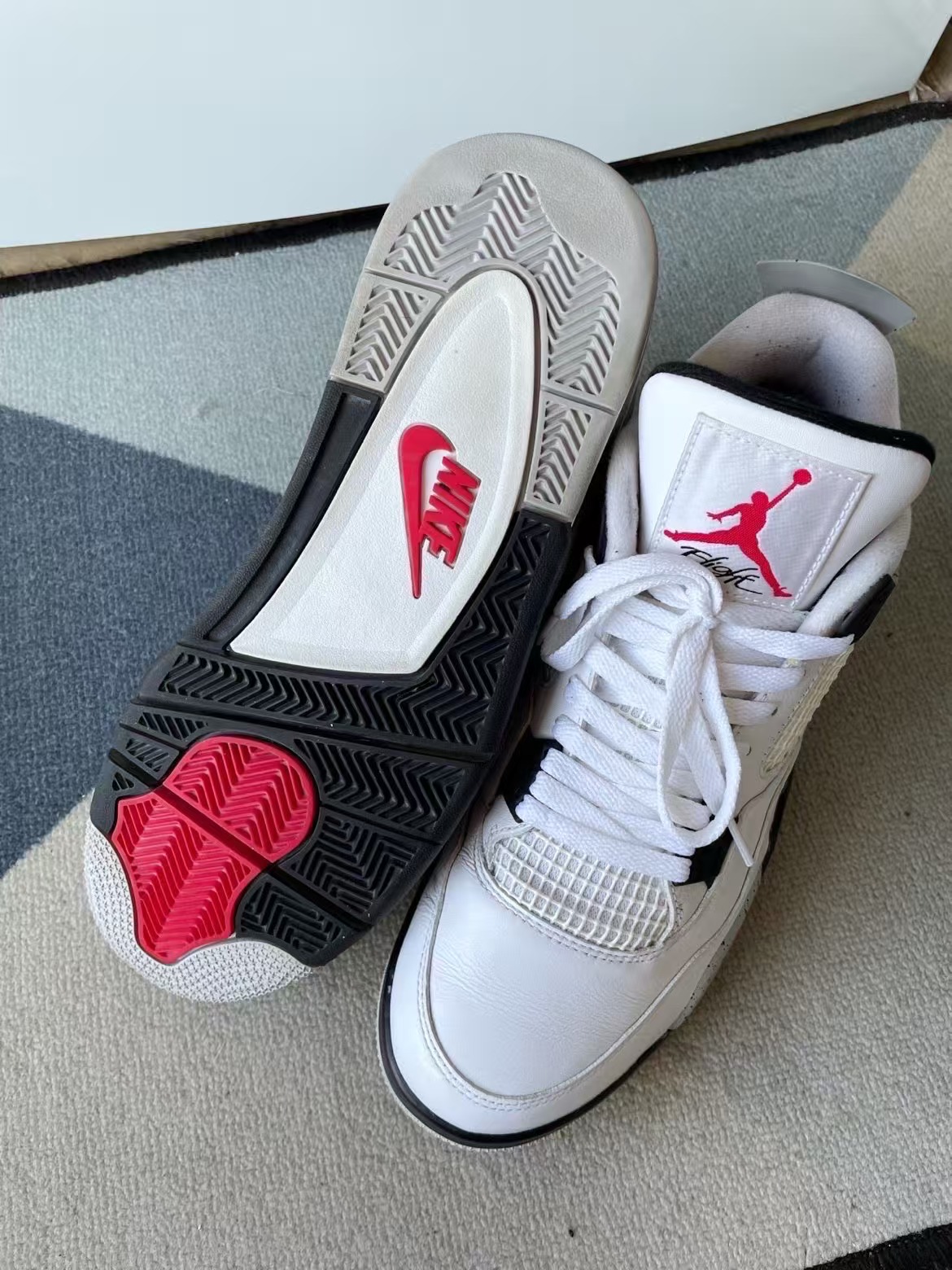 TOP Version Air Jordan 4 Retro OG White Cement FV5029-100 review Calvin 02