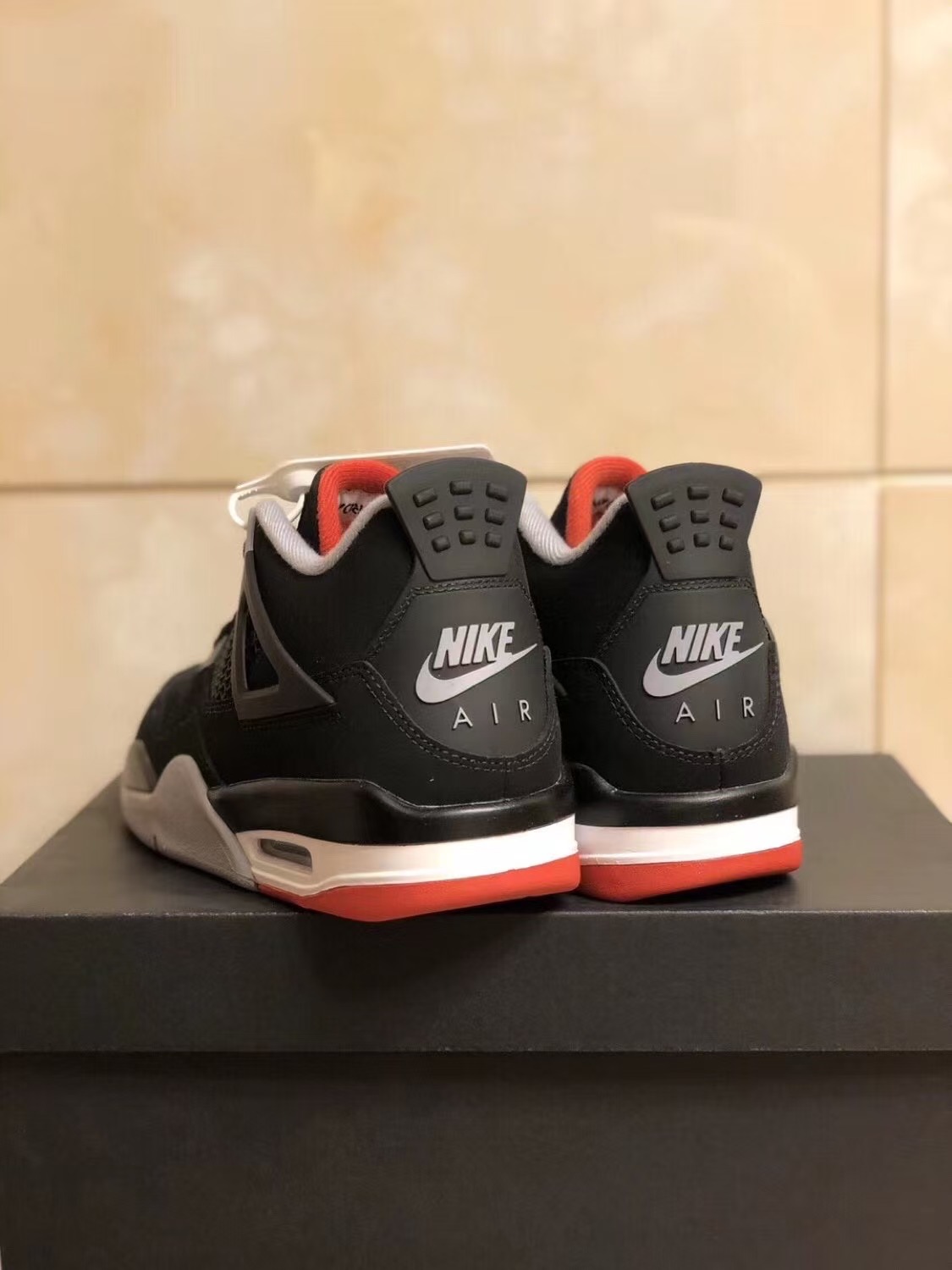 TOP Version Air Jordan 4 Retro Bred 308497-060 review Giles 01