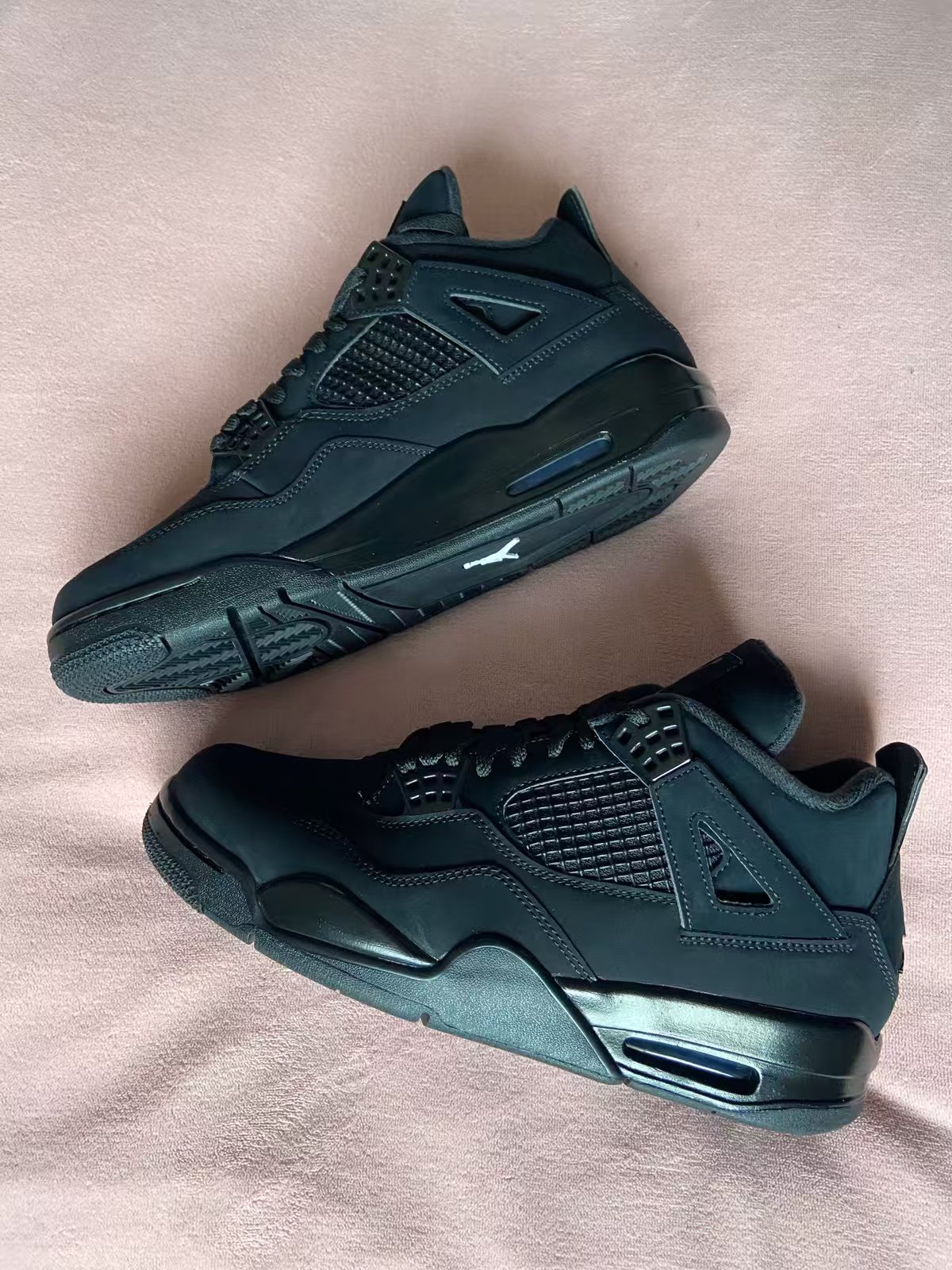 【FLASH SALE】TOP Version Air Jordan 4 Retro Black Cat CU1110-010 review Kelly