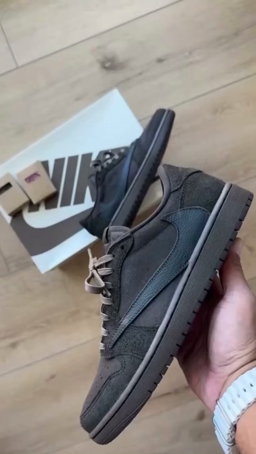 TOP Version Travis Scott x Air Jordan 1 Retro Low OG SP Velvet Brown DM7866-202 review 
