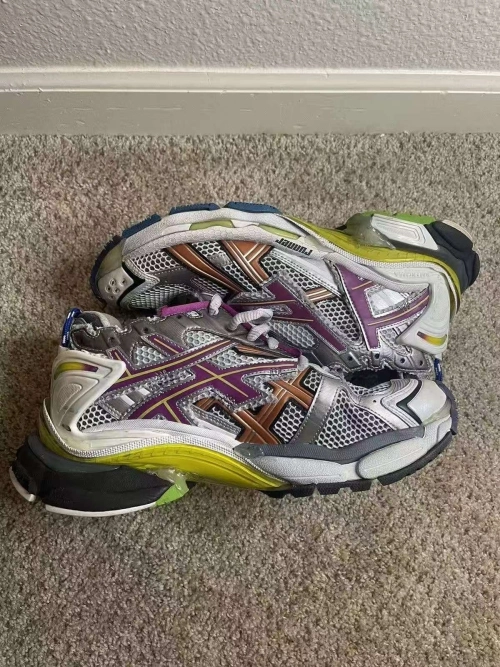 Top Version Balenciaga Runner Sneaker Color Orange Powder 772767 W3RBW 9168 review 