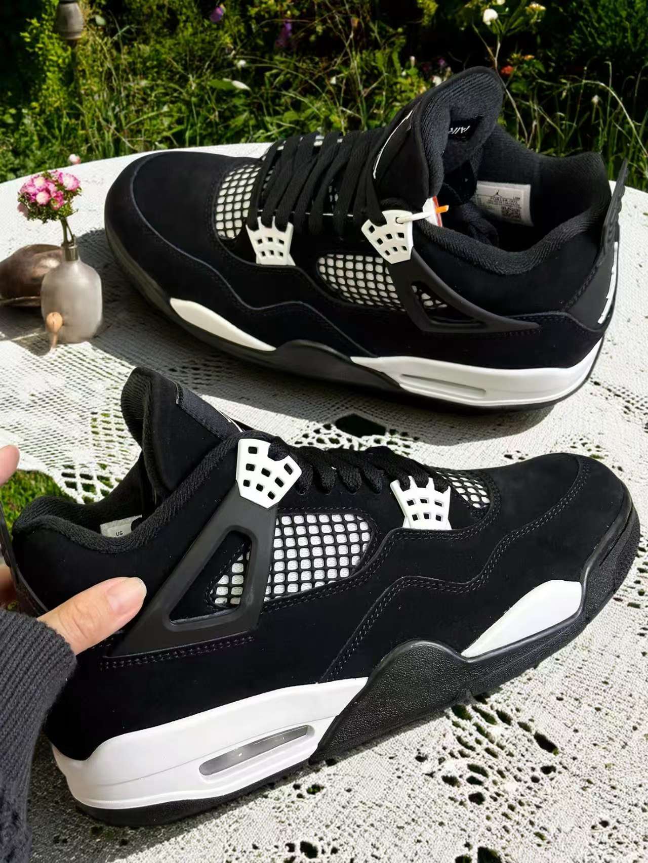 Air Jordan 4 Retro “White Thunder” FQ8138-001 review Quintion 01