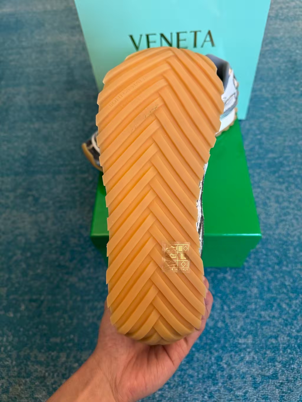 【FLASH SALE】Bottega Veneta Orbit Silver White (Women's)  755915V2X401425 review Werner 01