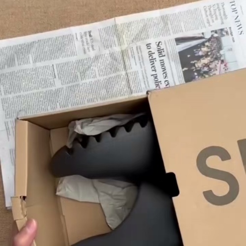 Adidas Yeezy Slide Onyx (2022/2023) HQ6448 review 