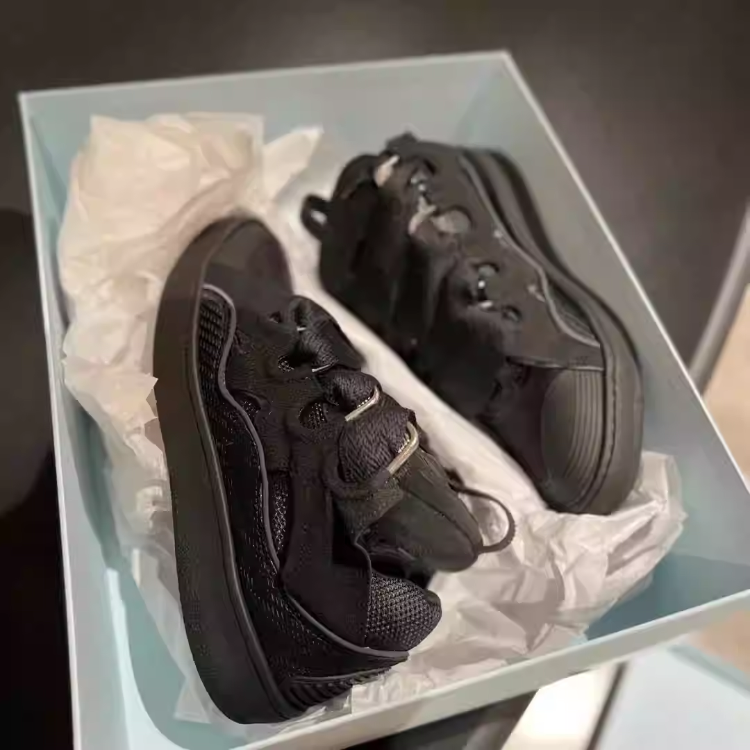 Lanvin Curb Sneaker Black review Clement 01