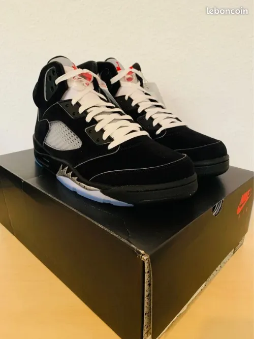 Air Jordan 5 Black Metallic Reimagined HF3975-001 review 