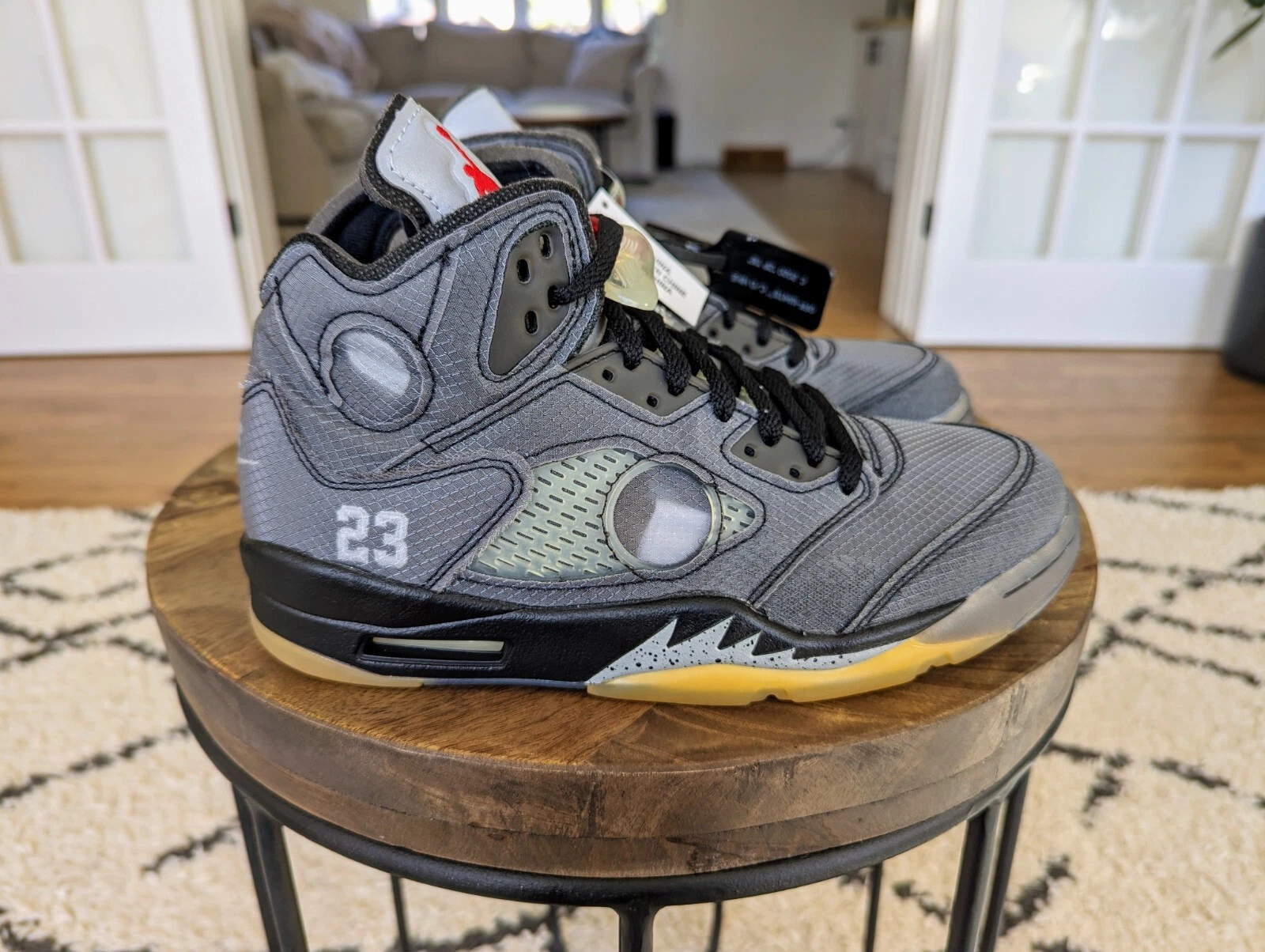 Air Jordan 5 Retro Off-White Black CT8480-001 review Bartholomew 01