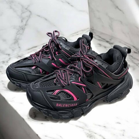 Balenciaga Tess S. Black Rose Red 542436 W2LA1 2046 review Matthew