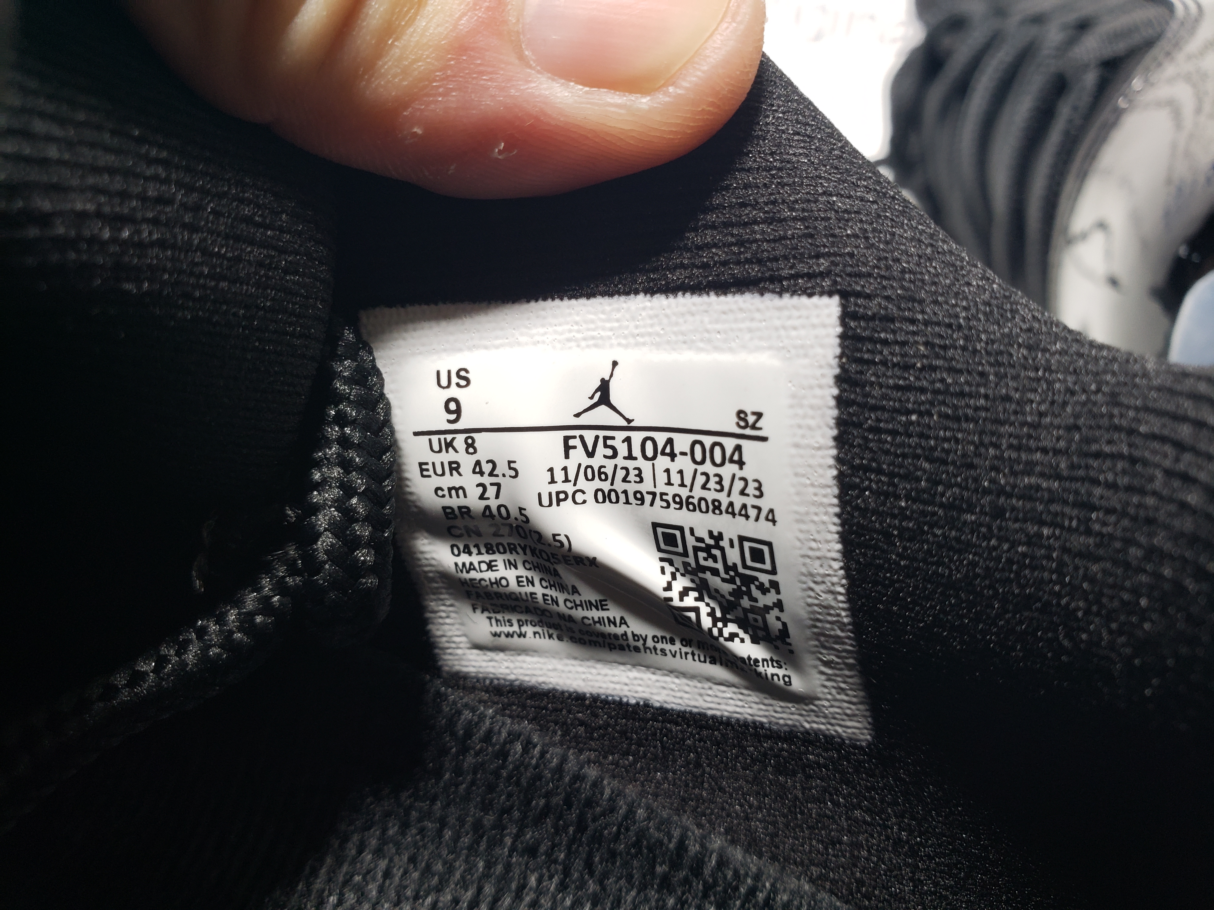 Air Jordan 11 Retro Low Space Jam FV5104-004 review Obosneaker 05