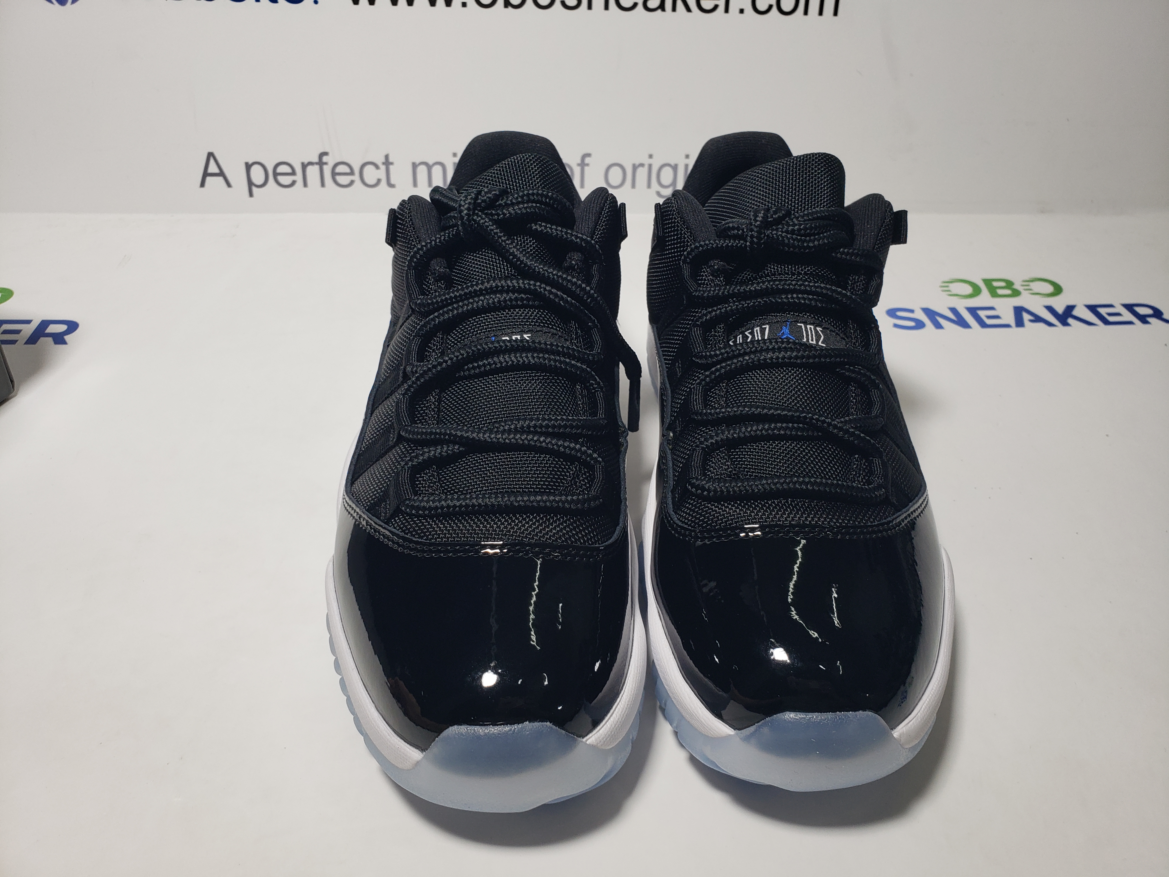Air Jordan 11 Retro Low Space Jam FV5104-004 review Obosneaker 03