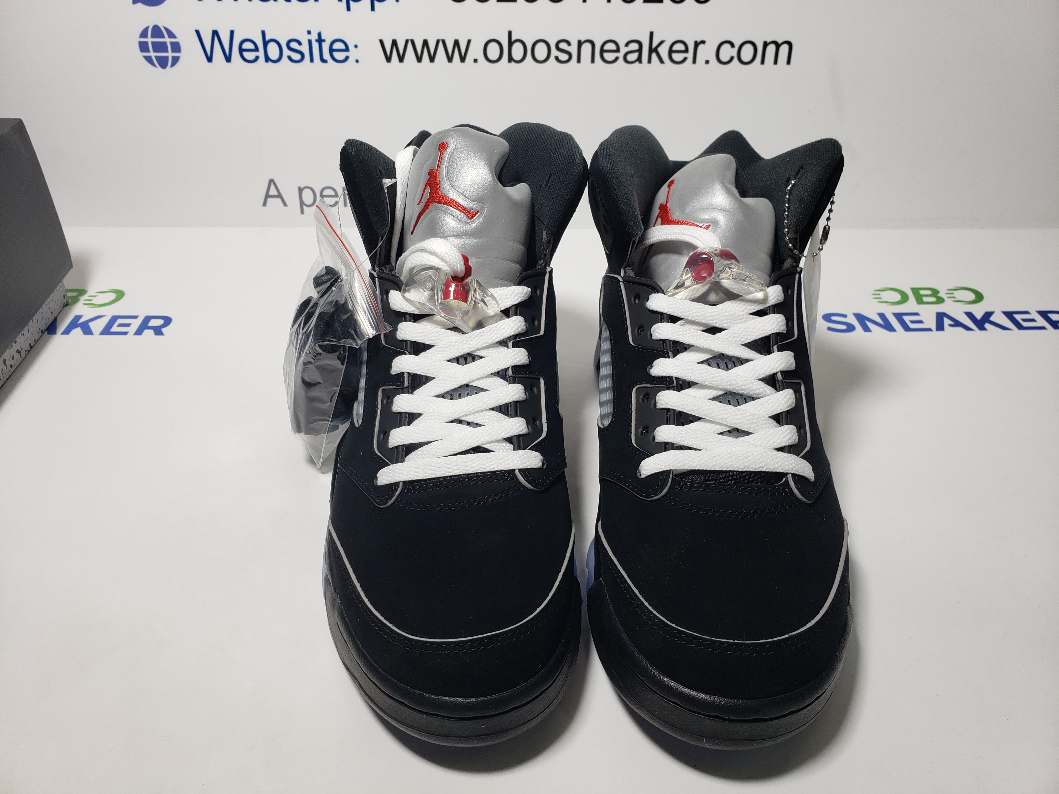 【FLASH SALE】Air Jordan 5 Black Metallic Reimagined HF3975-001 review Obosneaker 03