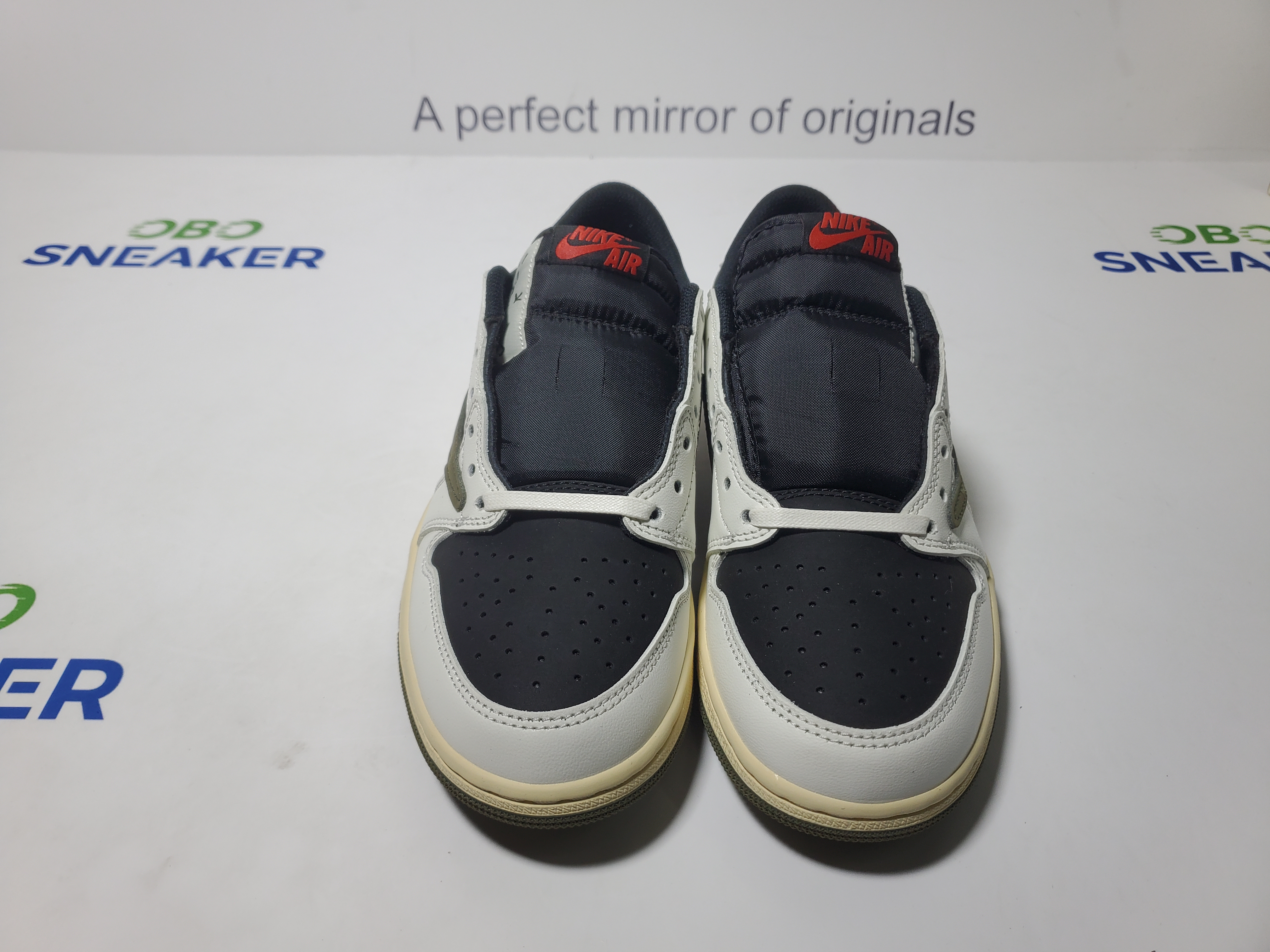 Air Jordan 1 Retro Low OG SP Travis Scott Olive (Women's) DZ4137-106  review Obosneaker 03