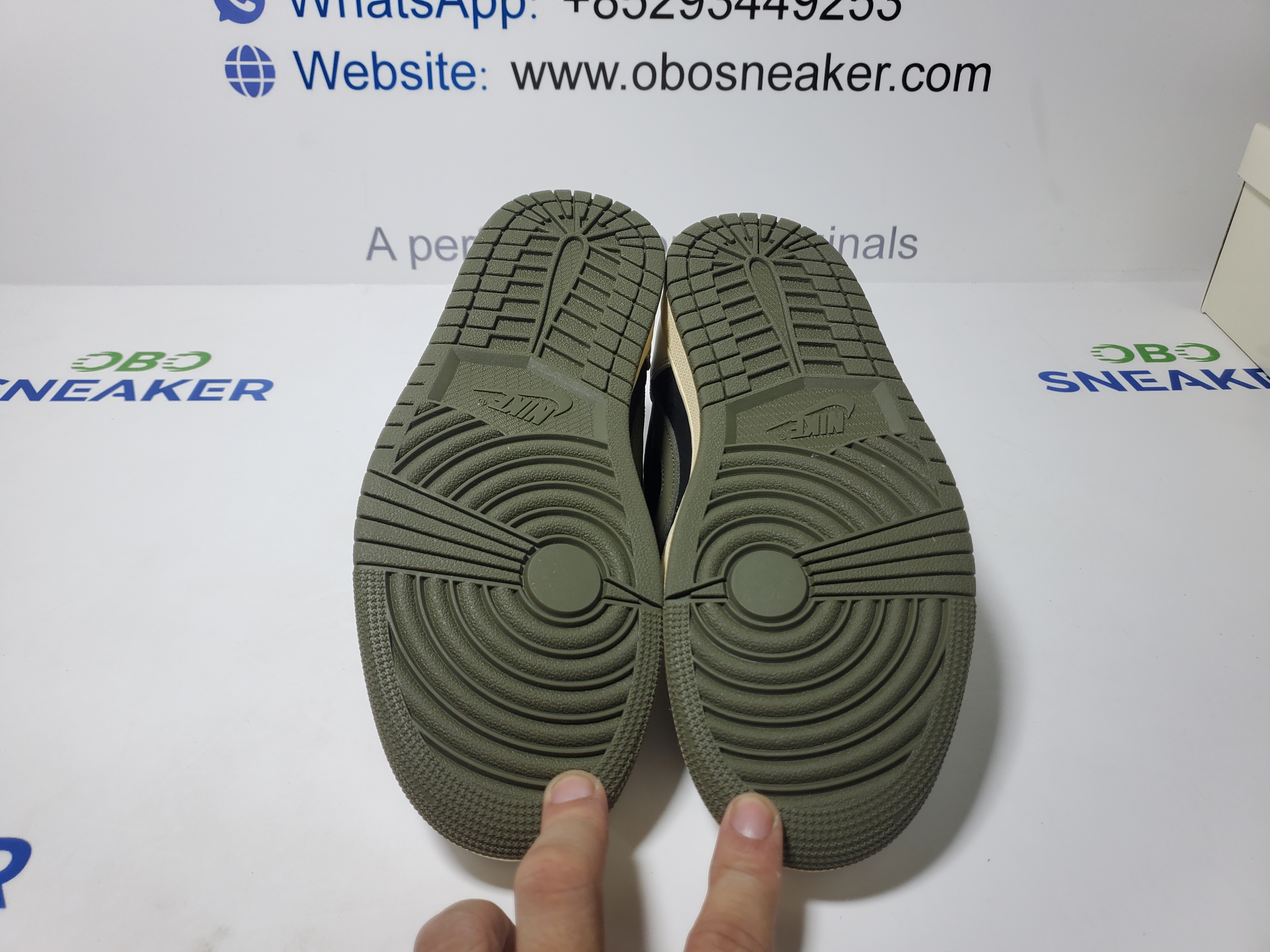 Air Jordan 1 Retro Low OG SP Travis Scott Olive (Women's) DZ4137-106  review Obosneaker 04