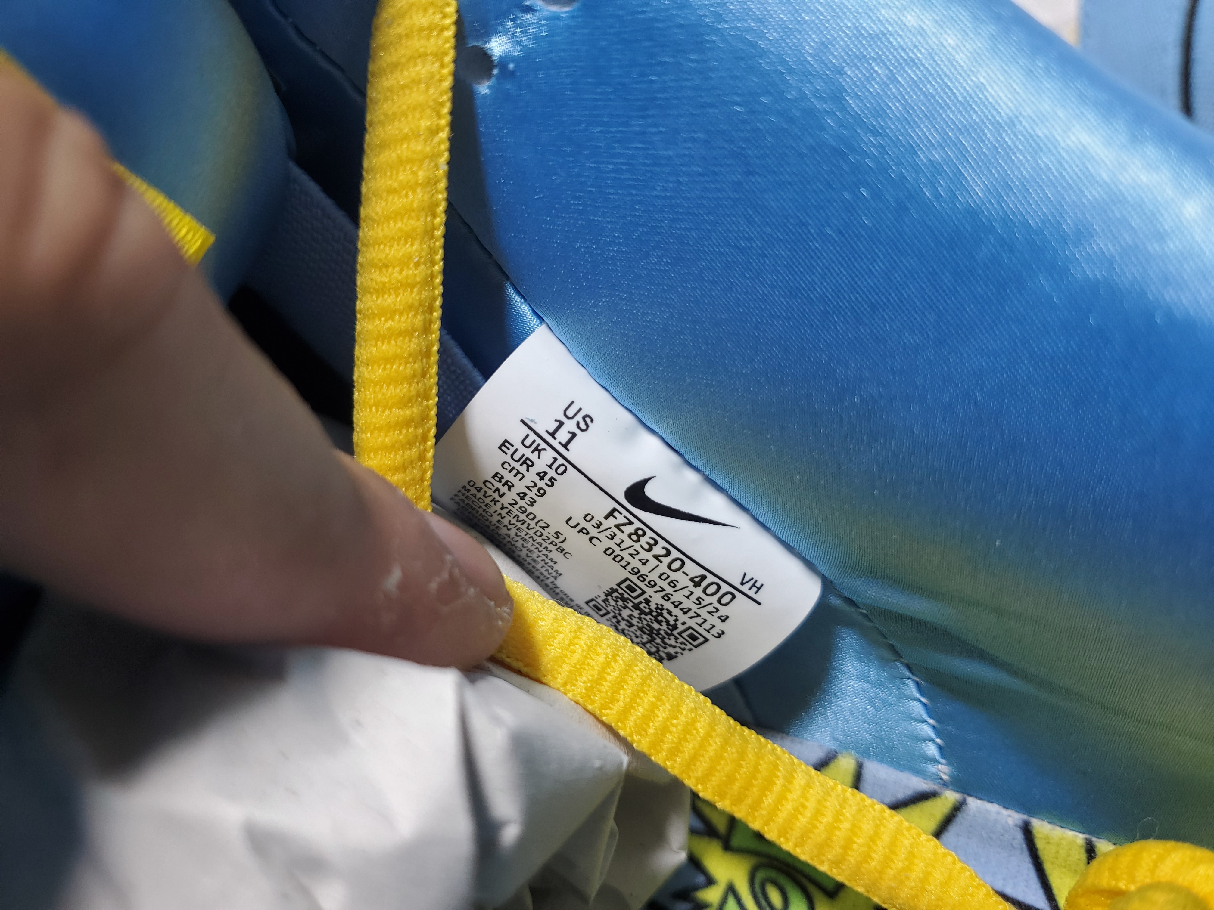 Nike SB Dunk Low The Powerpuff Girls Bubbles FZ8320-400 review Obosneaker 05