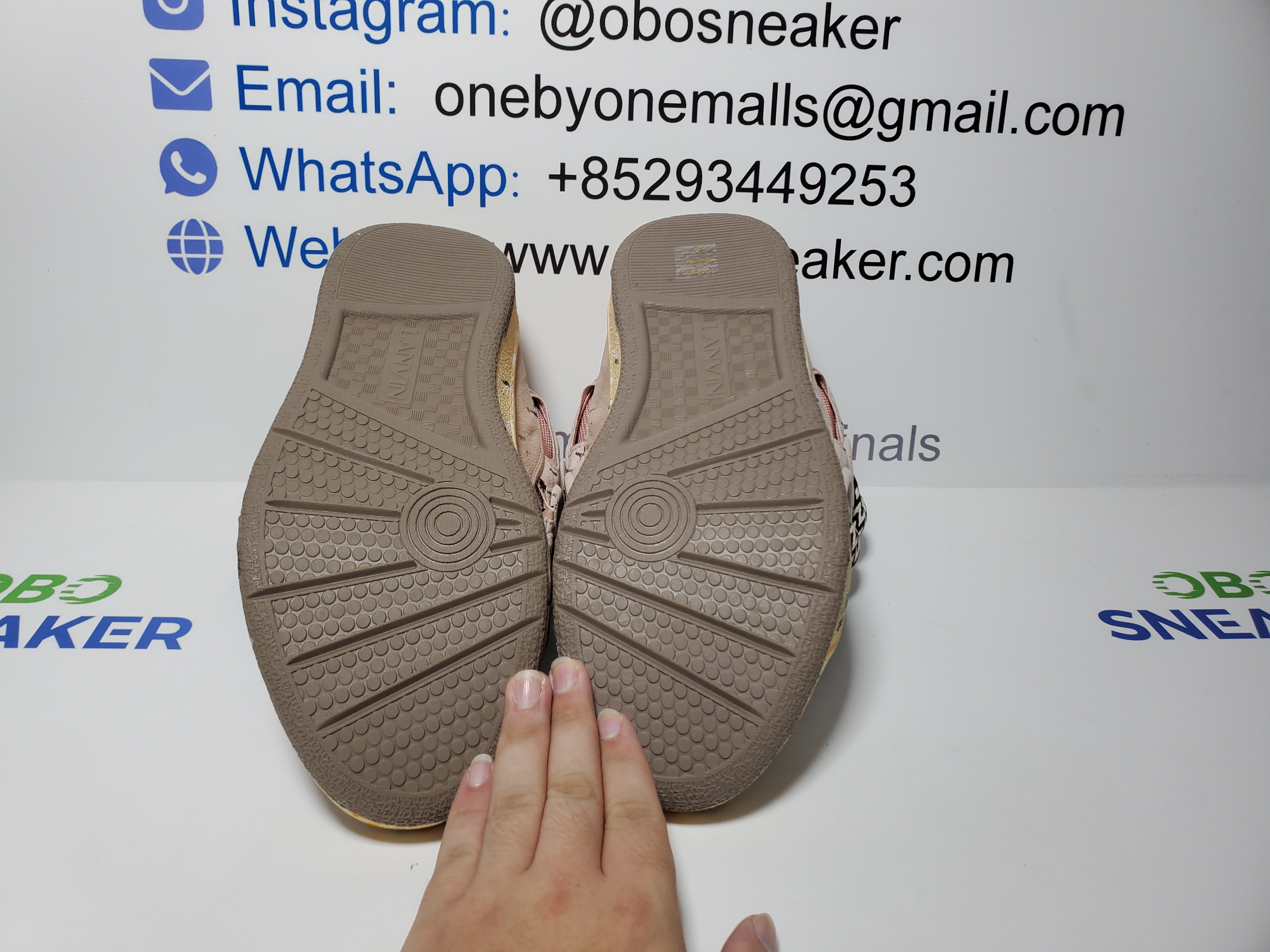 LANVIN White Maiden Fans review Obosneaker 03