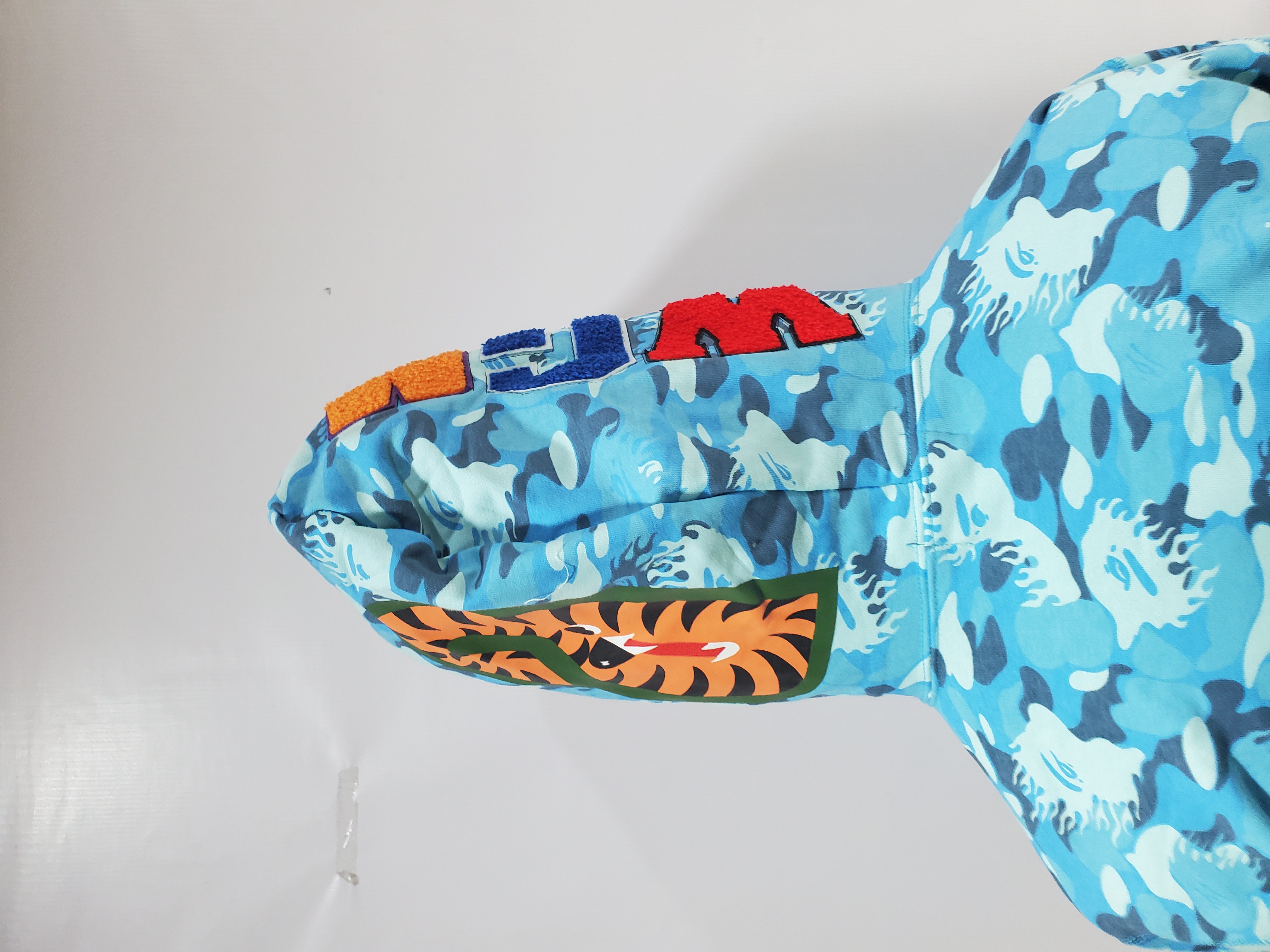 OBO BAPE Flame Camouflage Hoodie review Obosneaker 05