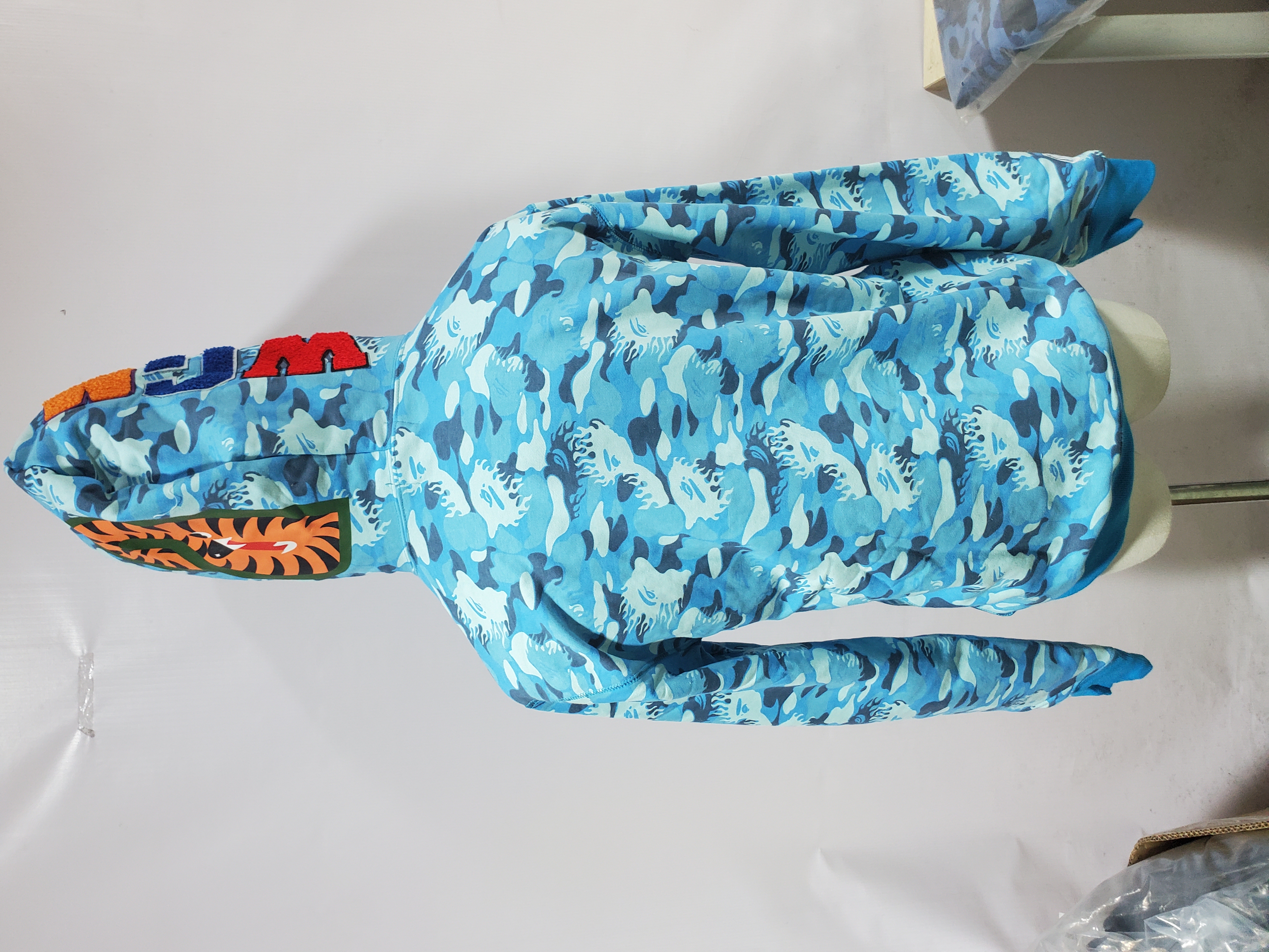 OBO BAPE Flame Camouflage Hoodie review Obosneaker 06