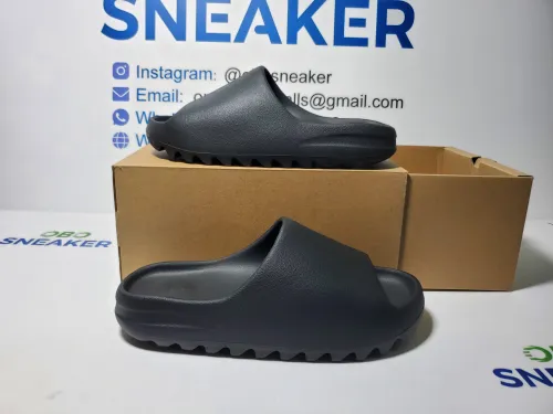 Adidas Yeezy Slide Onyx (2022/2023) HQ6448 review 
