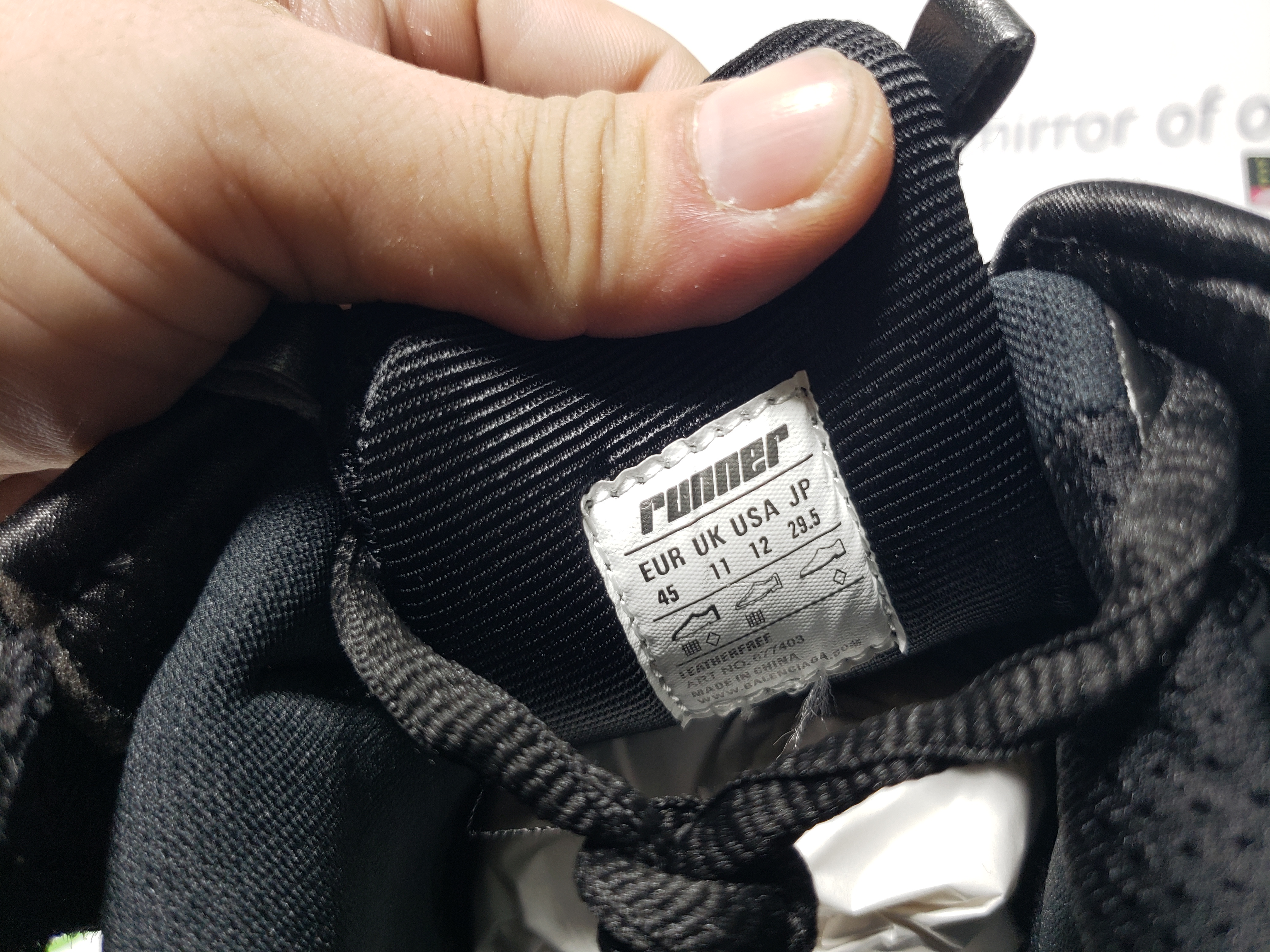 Balenciaga Runner Black 677403W3RB11000 review Obosneaker 05