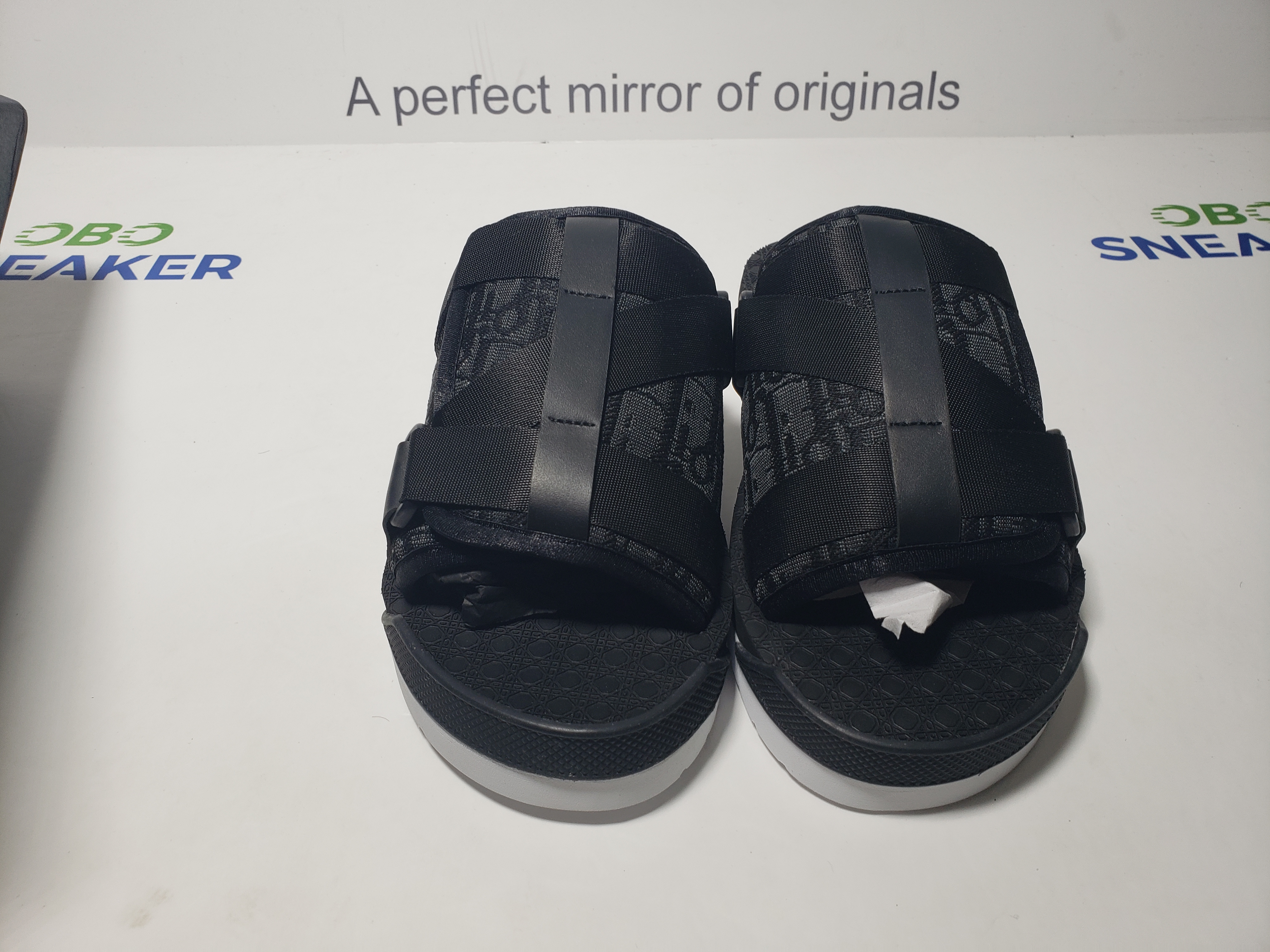 Dior Alpha Slide Black 3SA081YXV_H969 review Obosneaker 03