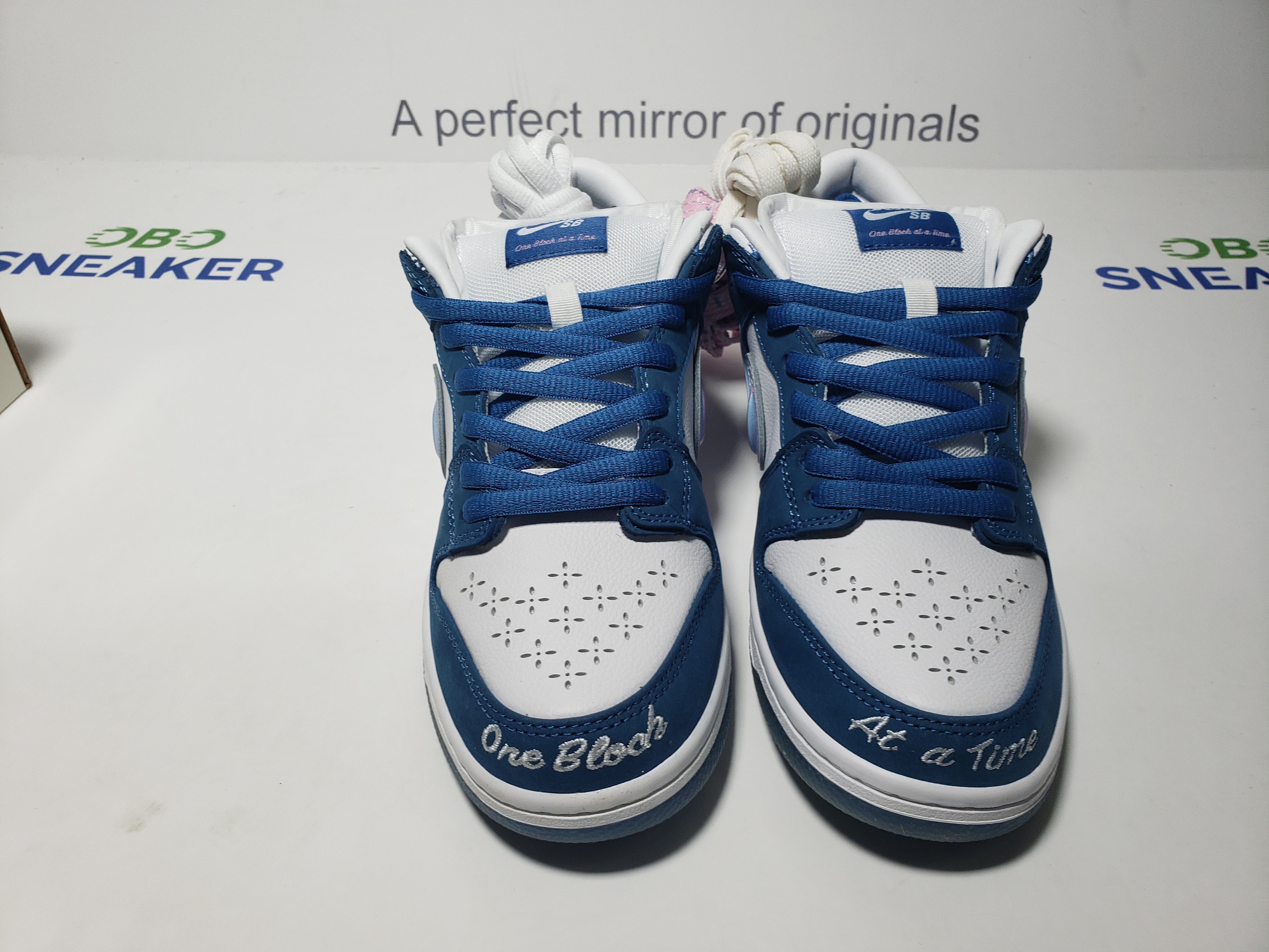 Nike SB Dunk Low Born X Raised One Block At A Time FN7819-400 review Obosneaker 03