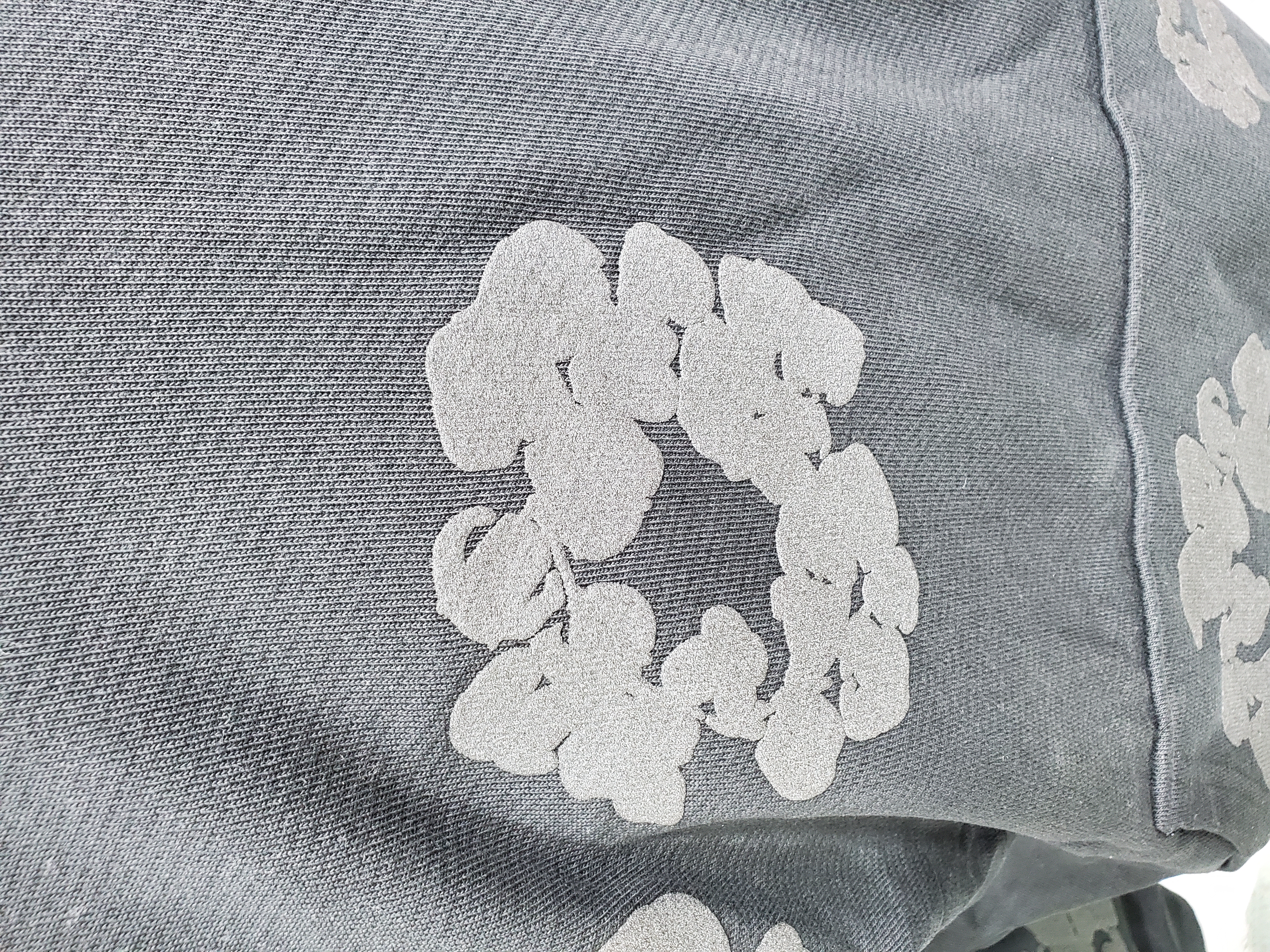 OBO Denim Tears The Cotton Wreath Sweatshirt Grey review Obosneaker 03