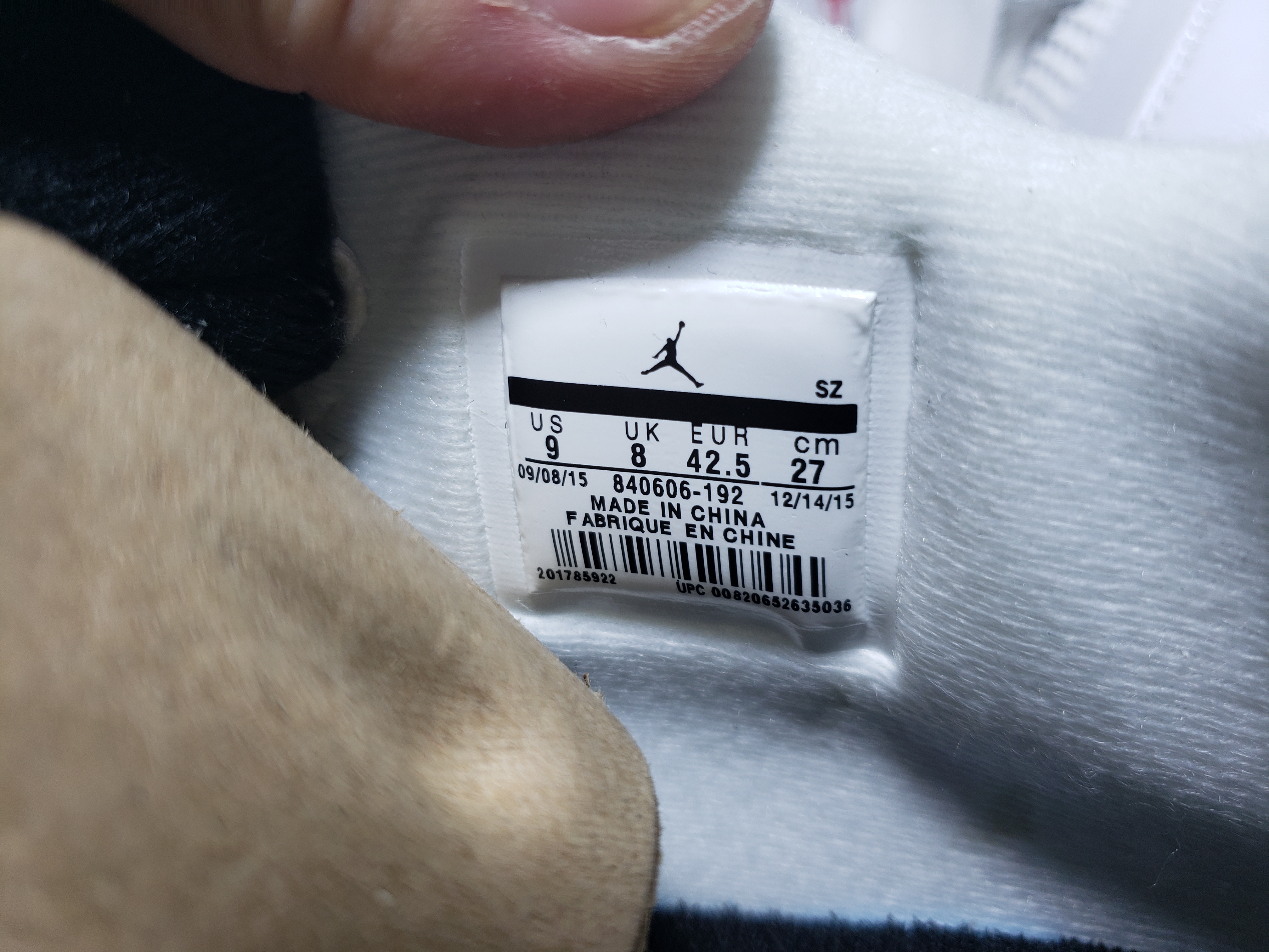 Air Jordan 4 Retro White Cement (2016) 840606-192 review Obosneaker 05