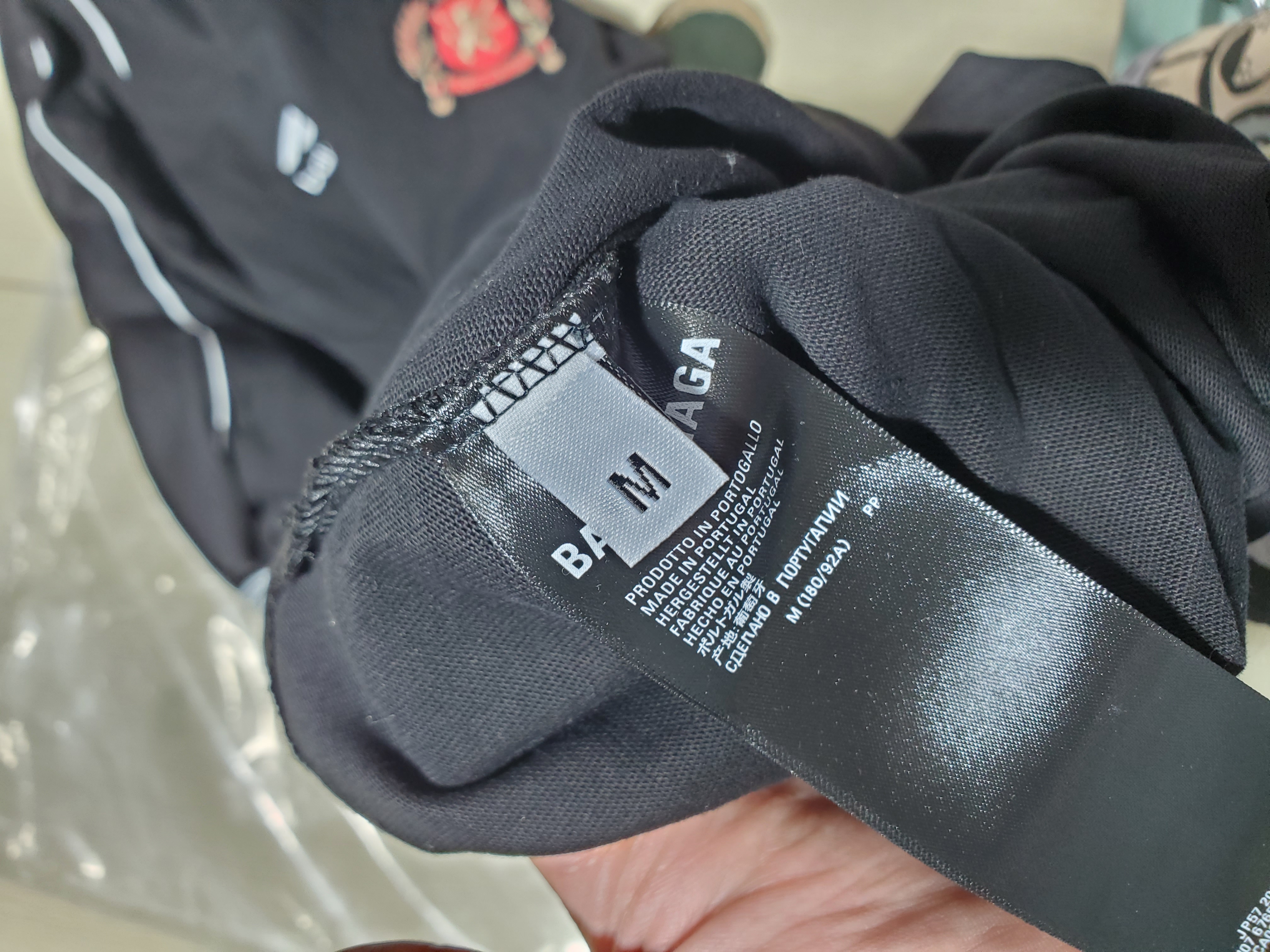 Balenciaga Manchester United 24S Patchwork Jersey Black review Obosneaker 02