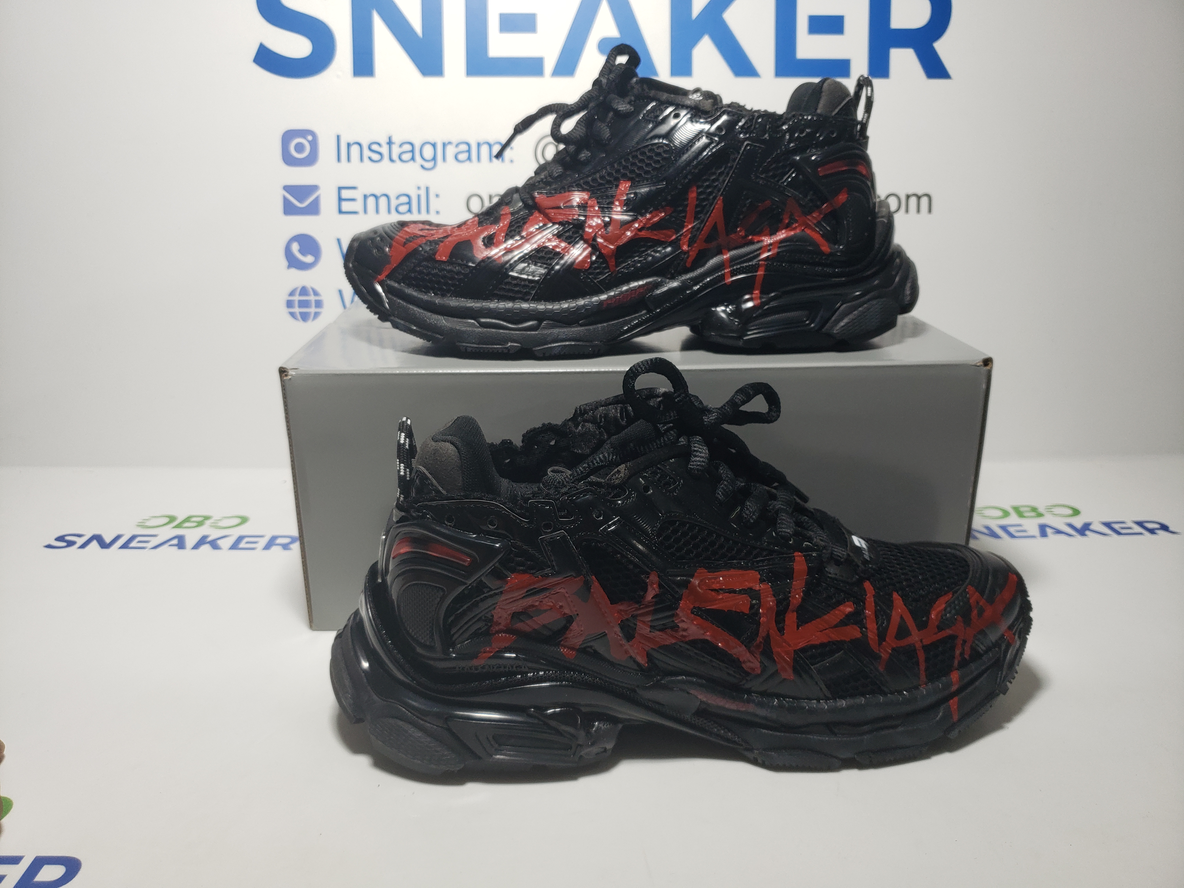 Balenciaga Runner Black And Red Characters 677402 W3RB1 0102 review Obosneaker 00