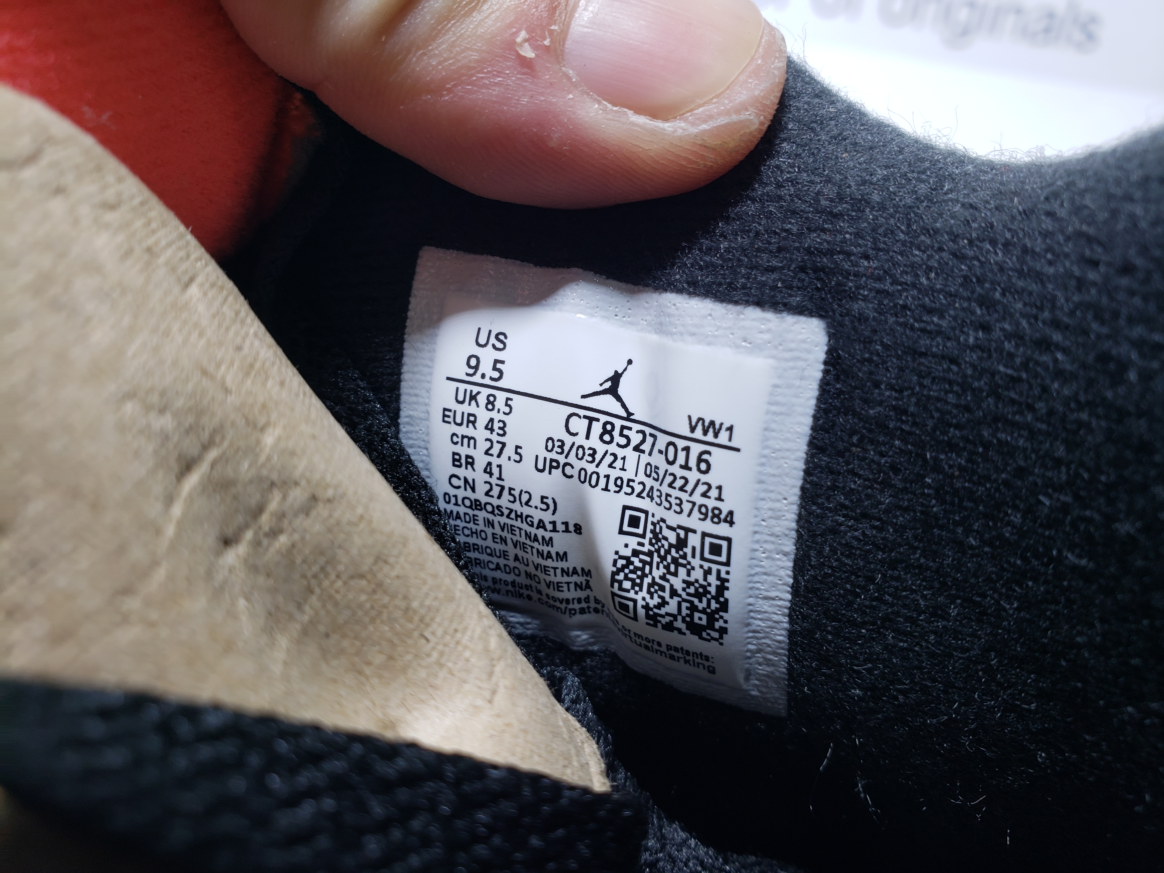 Air Jordan 4 Retro Red Thunder CT8527-016 review Obosneaker 05