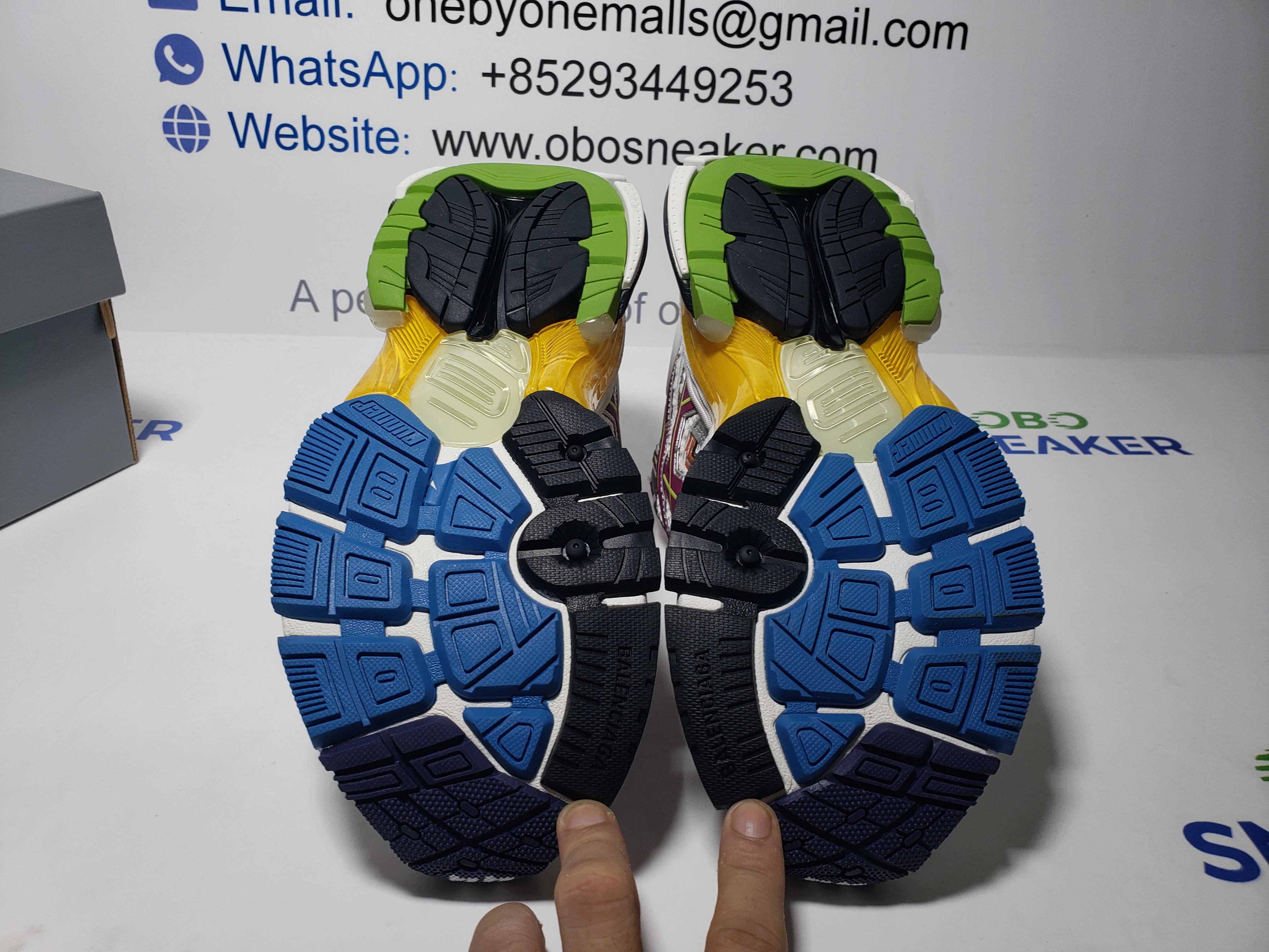 Top Version Balenciaga Runner Sneaker Color Orange Powder 772767 W3RBW 9168 review Obosneaker 04