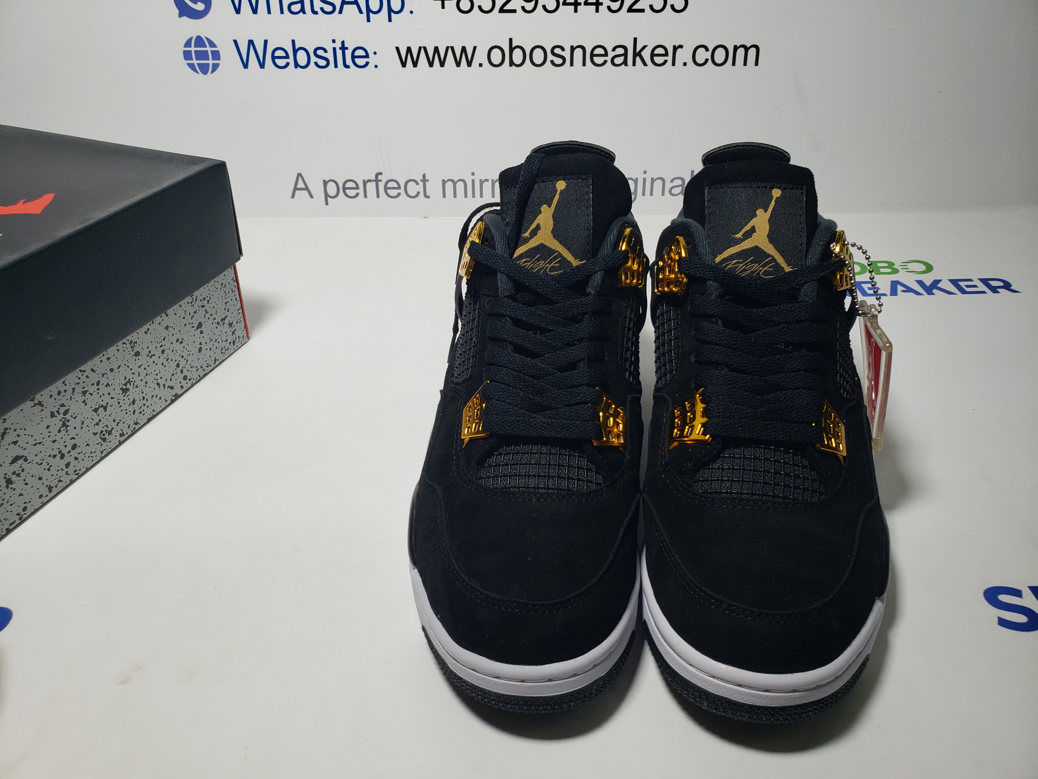 Jordan 4 Retro Royalty 308497-032 review Obosneaker 03