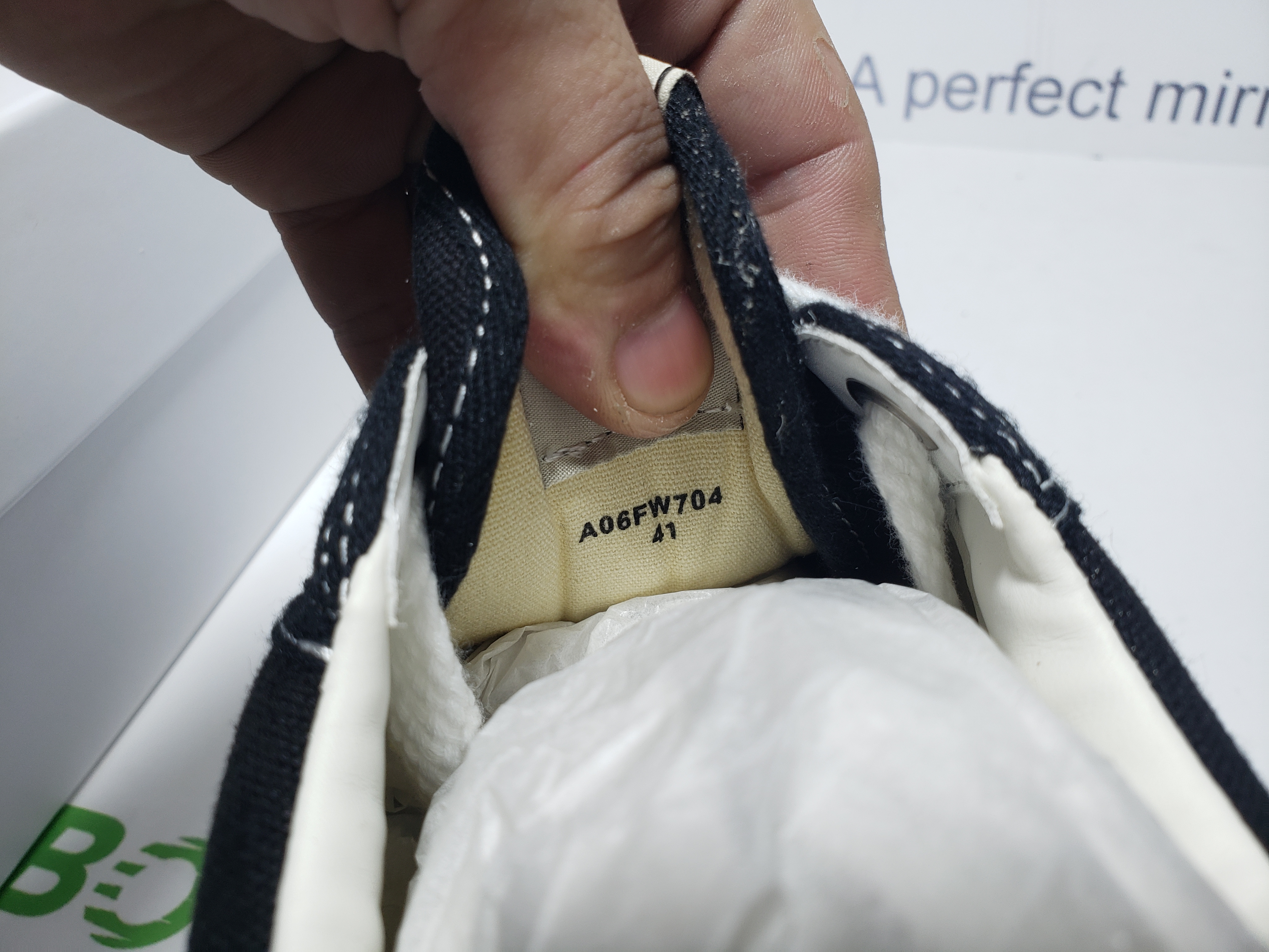 Maison Mihara Yasuhiro Blakey OG Sole Canvas Low Black No Logo  A06FW704 review Obosneaker 05