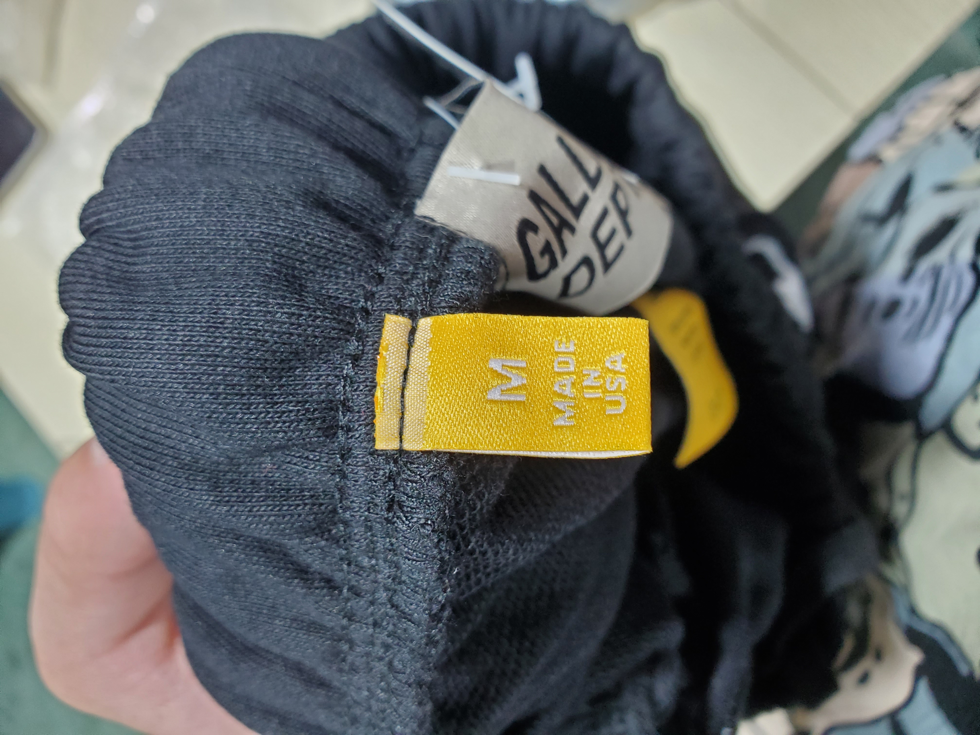 Gallery Dept. Painted Flare Sweat Pants Washed Black review Obosneaker 02