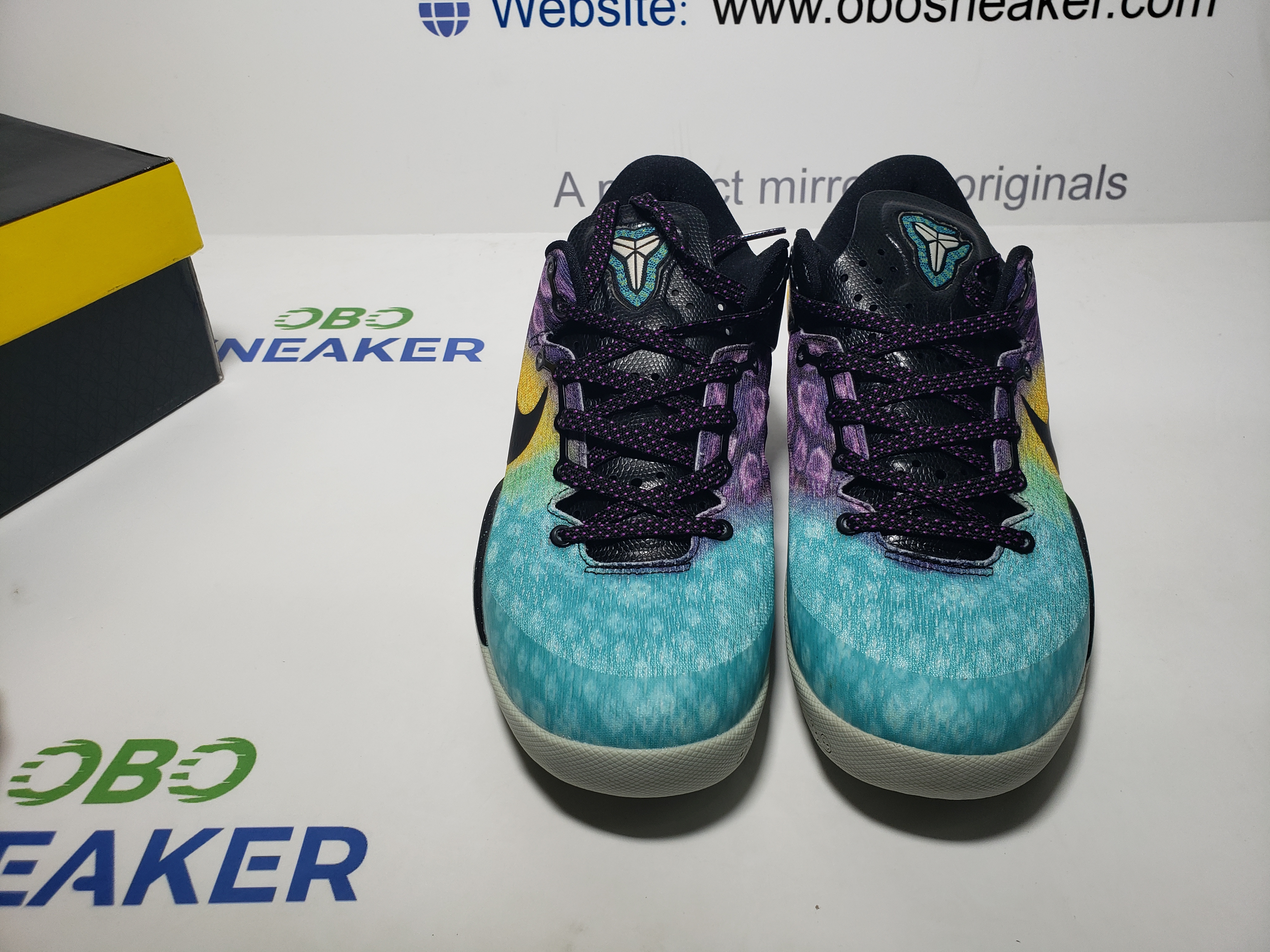 Nike Kobe 8 System “Easter”   555286-302  review Obosneaker 03
