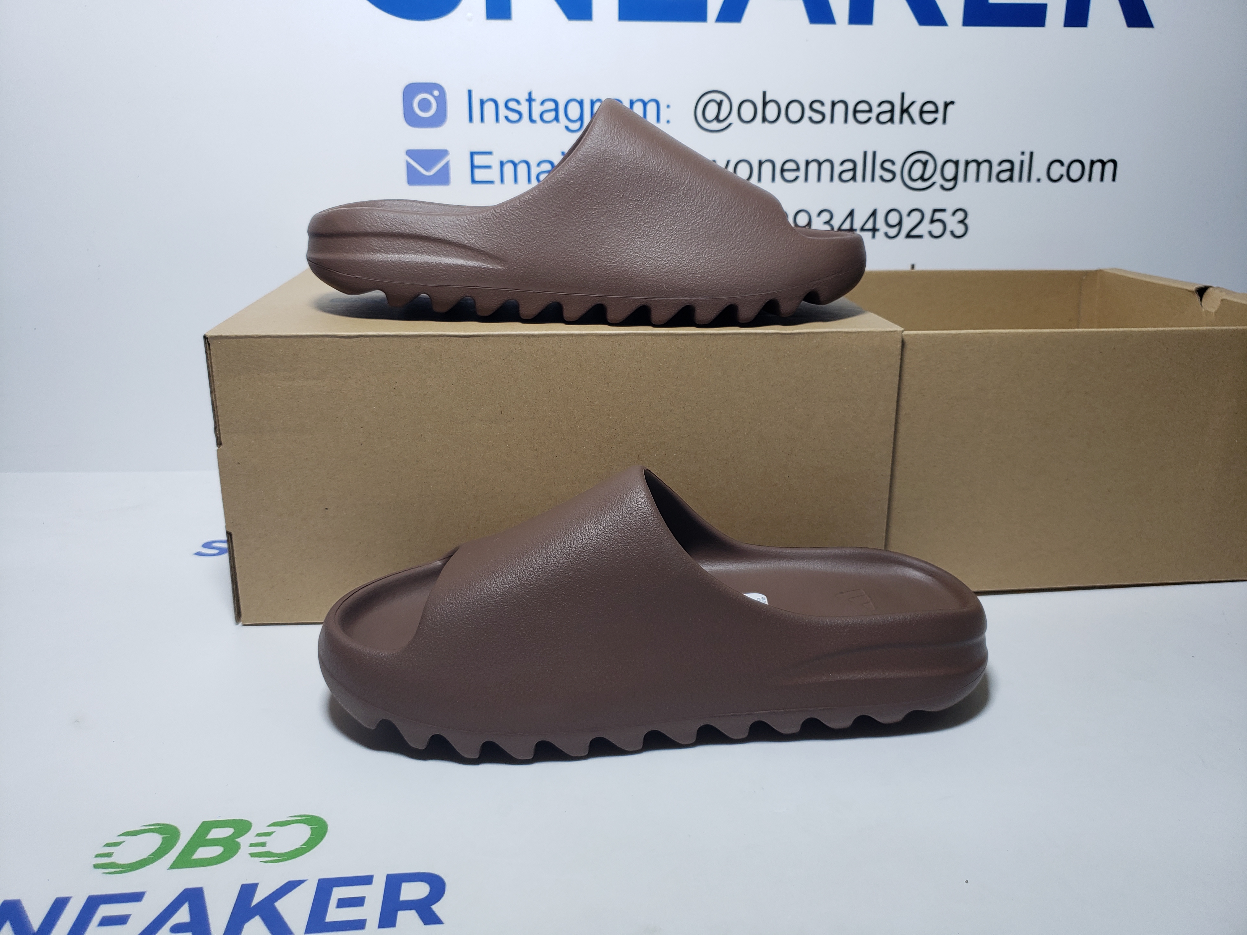 Adidas Yeezy Slide Soot GX6141  review Obosneaker 01