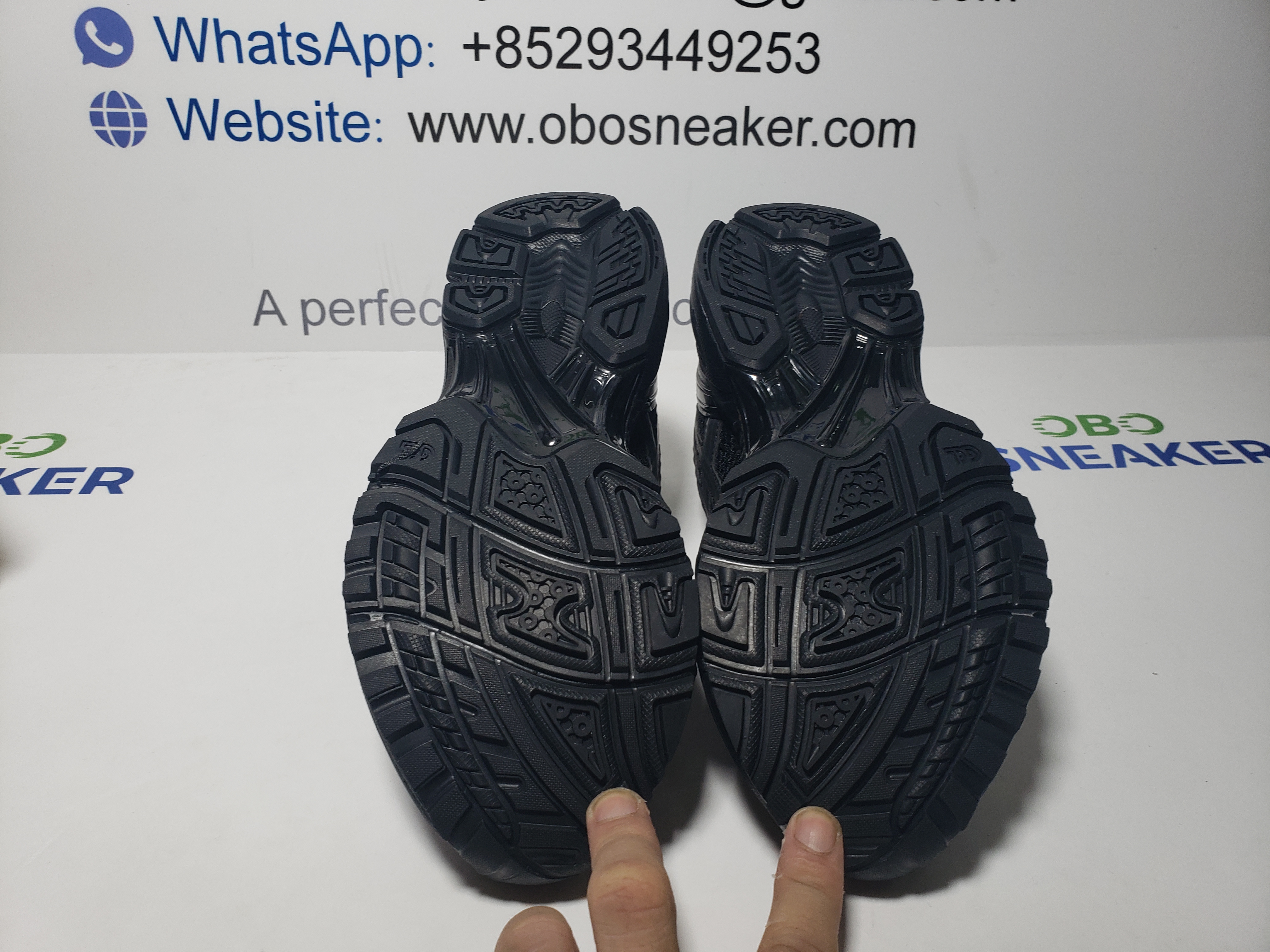 ASICS Gel-Kayano 14 Black Graphite Grey 1201A019-001 review Obosneaker 04